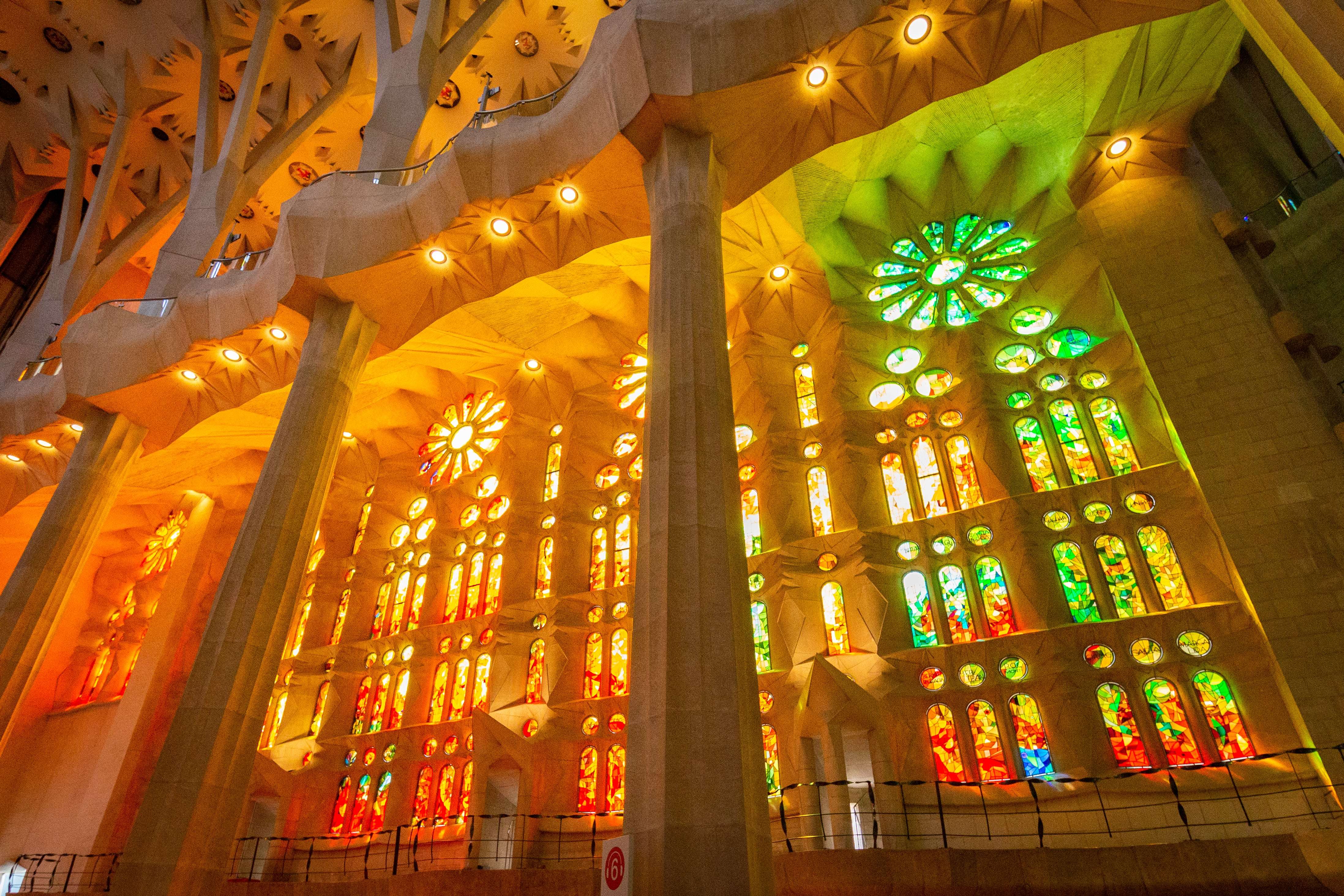 Barcelona: Sagrada Familia Guided Tour with Reserved Access - 2026 (Verified Reviews)