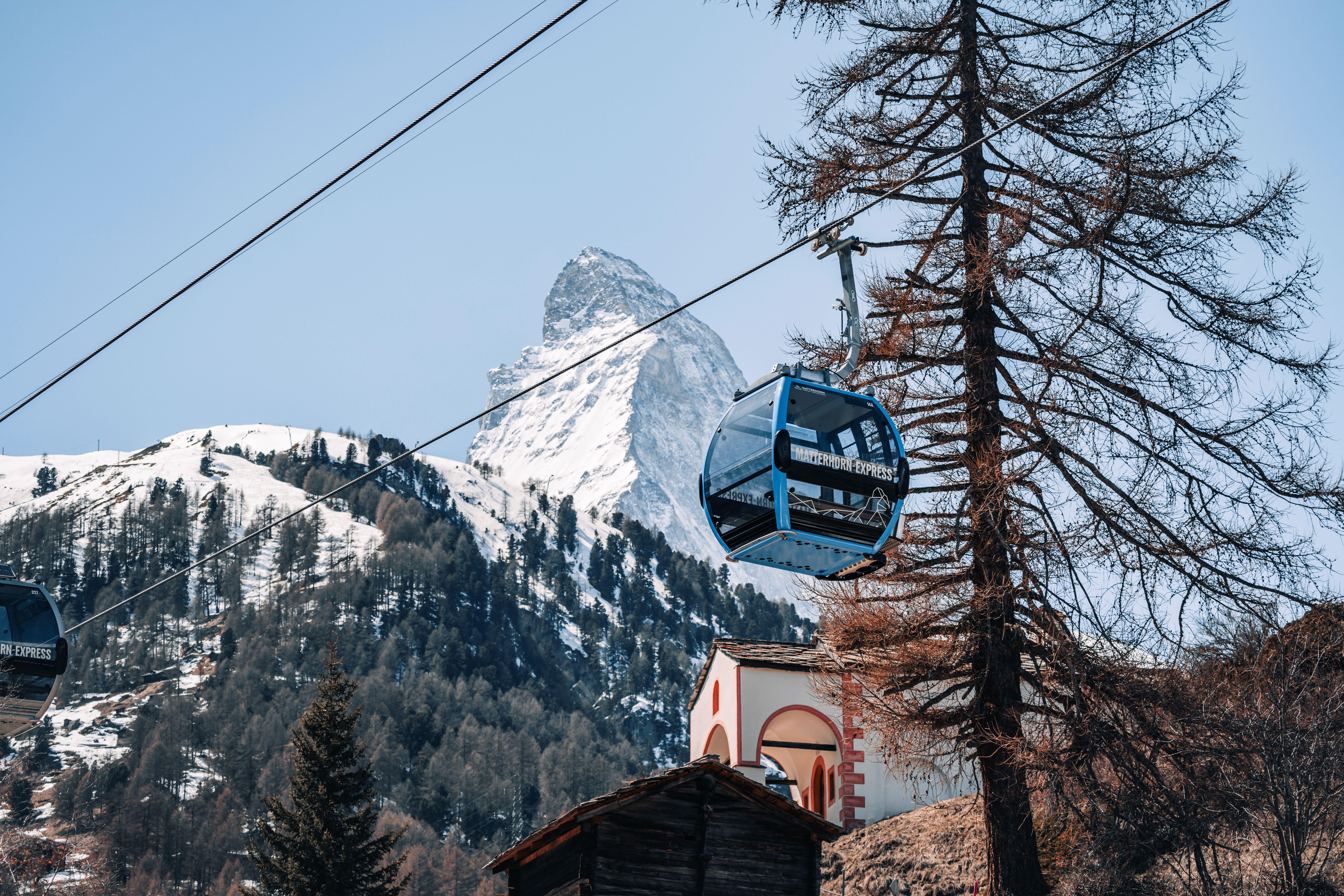 Testa Grigia cable car - border station above Zermatt and Cervinia — image 5