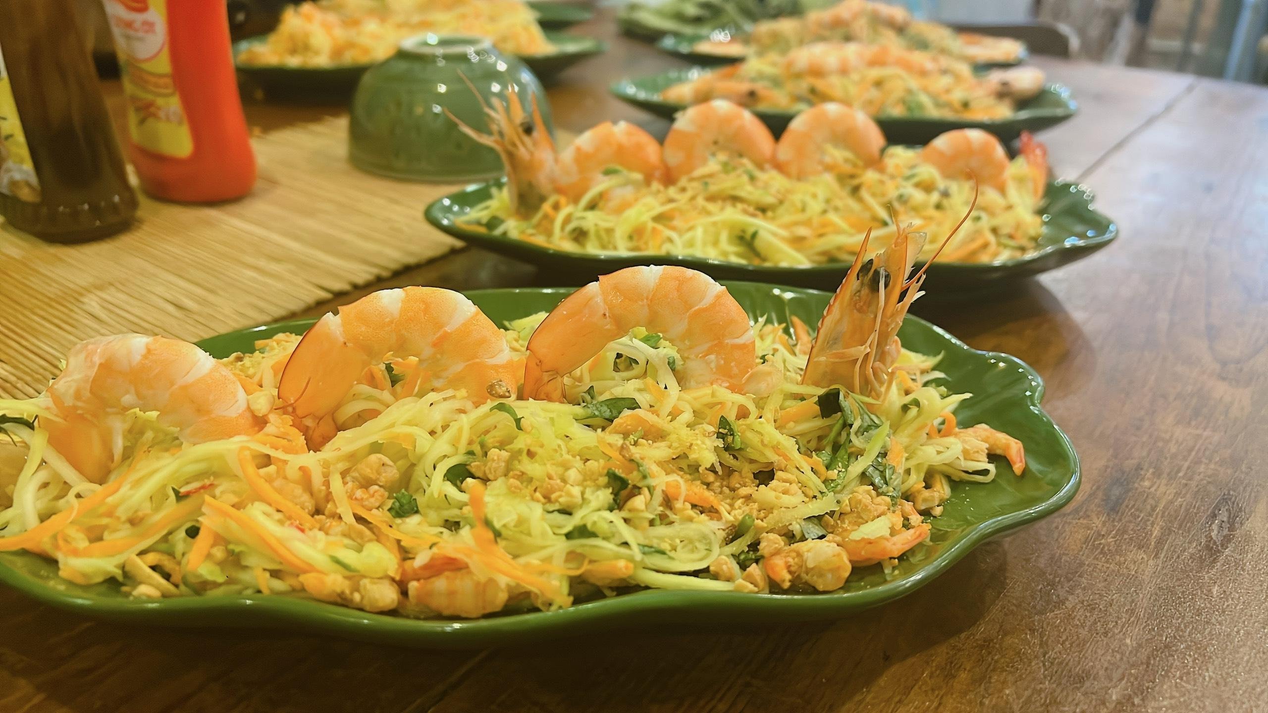 market tour in Saigon — photo 10
