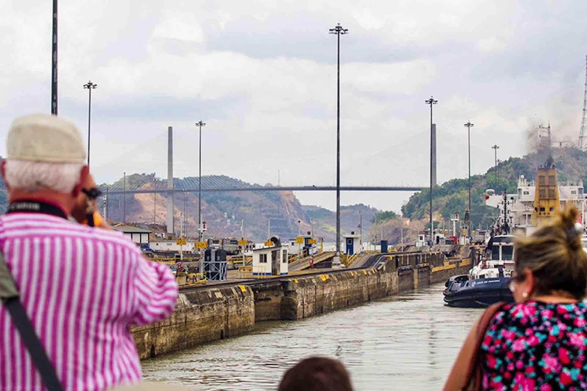 Panama Canal Partial Transit Cruise with Lunch