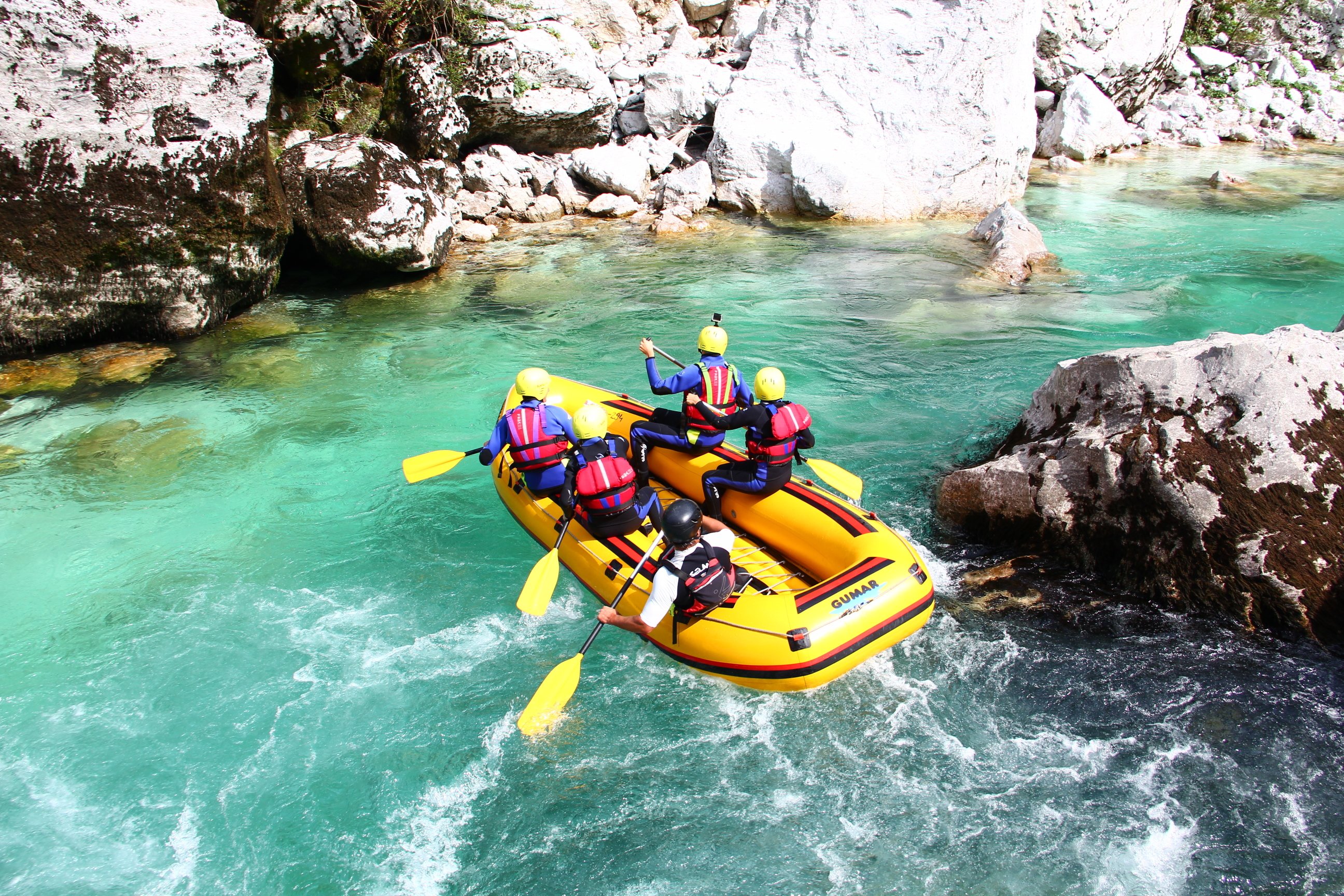 Bovec: Full-Day Soča River Rafting with Riverside Picnic
