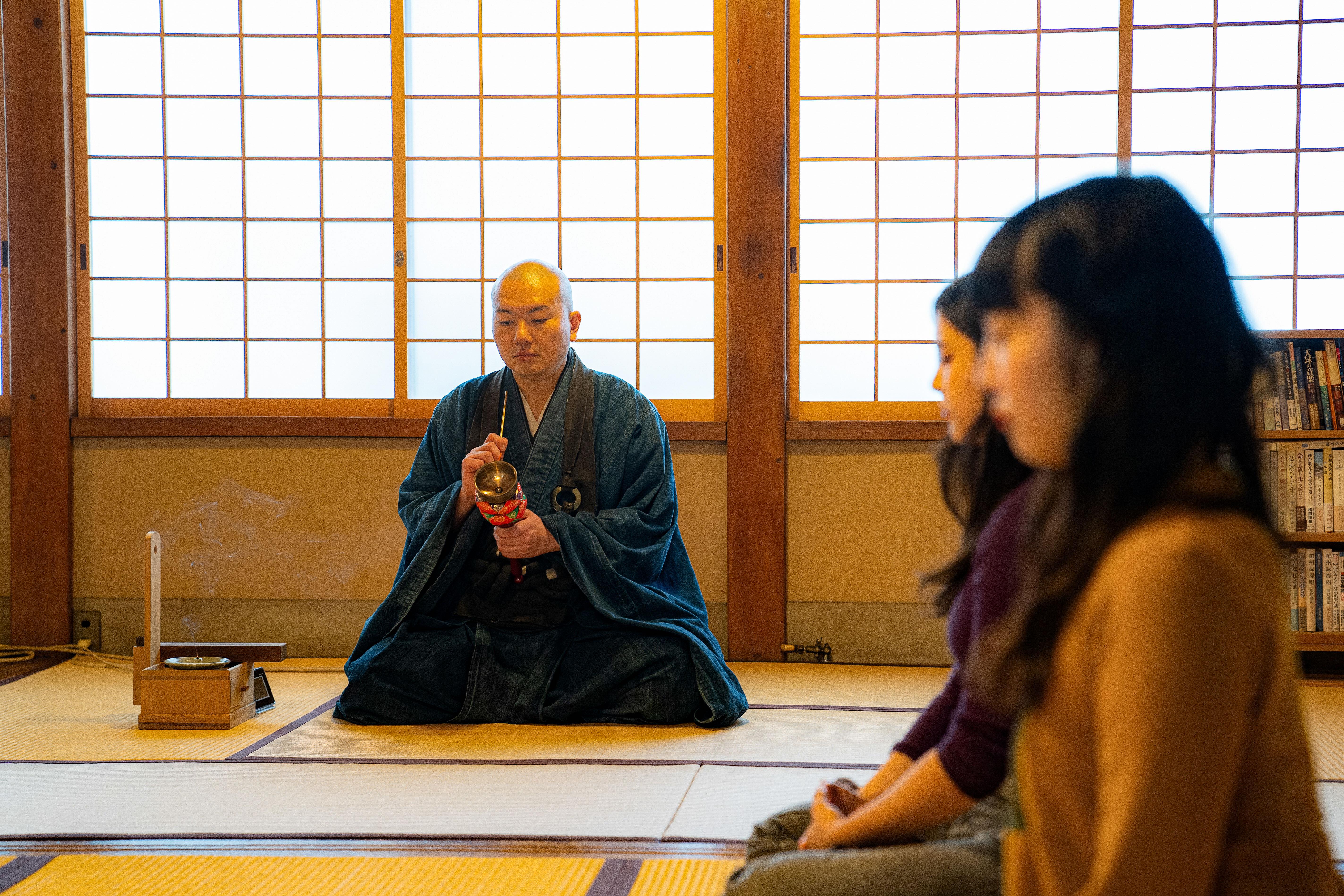 Private Temple Zen Meditation with Monk in Asakusa