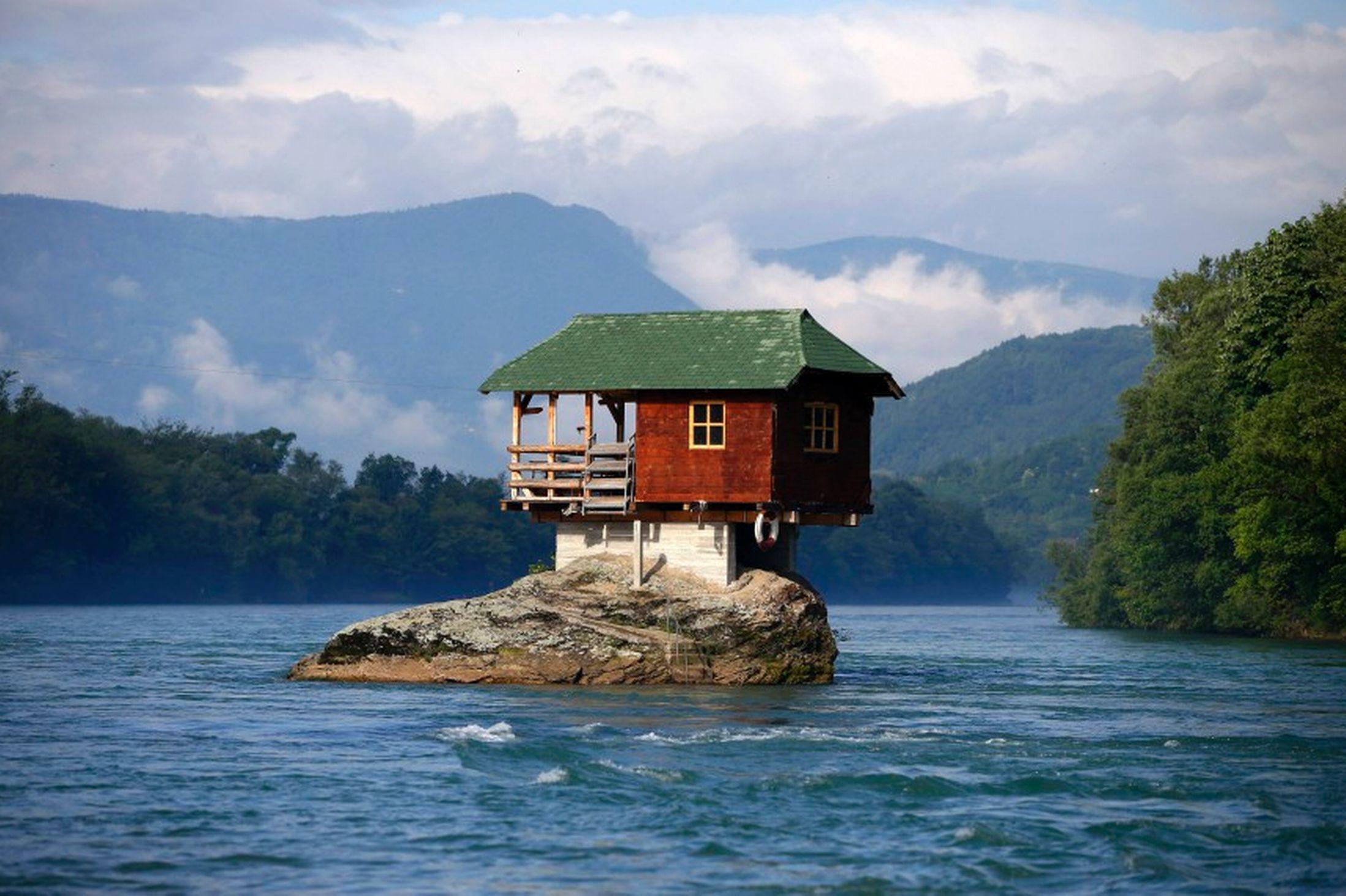 Western Serbia Highlights Day Trip from Belgrade