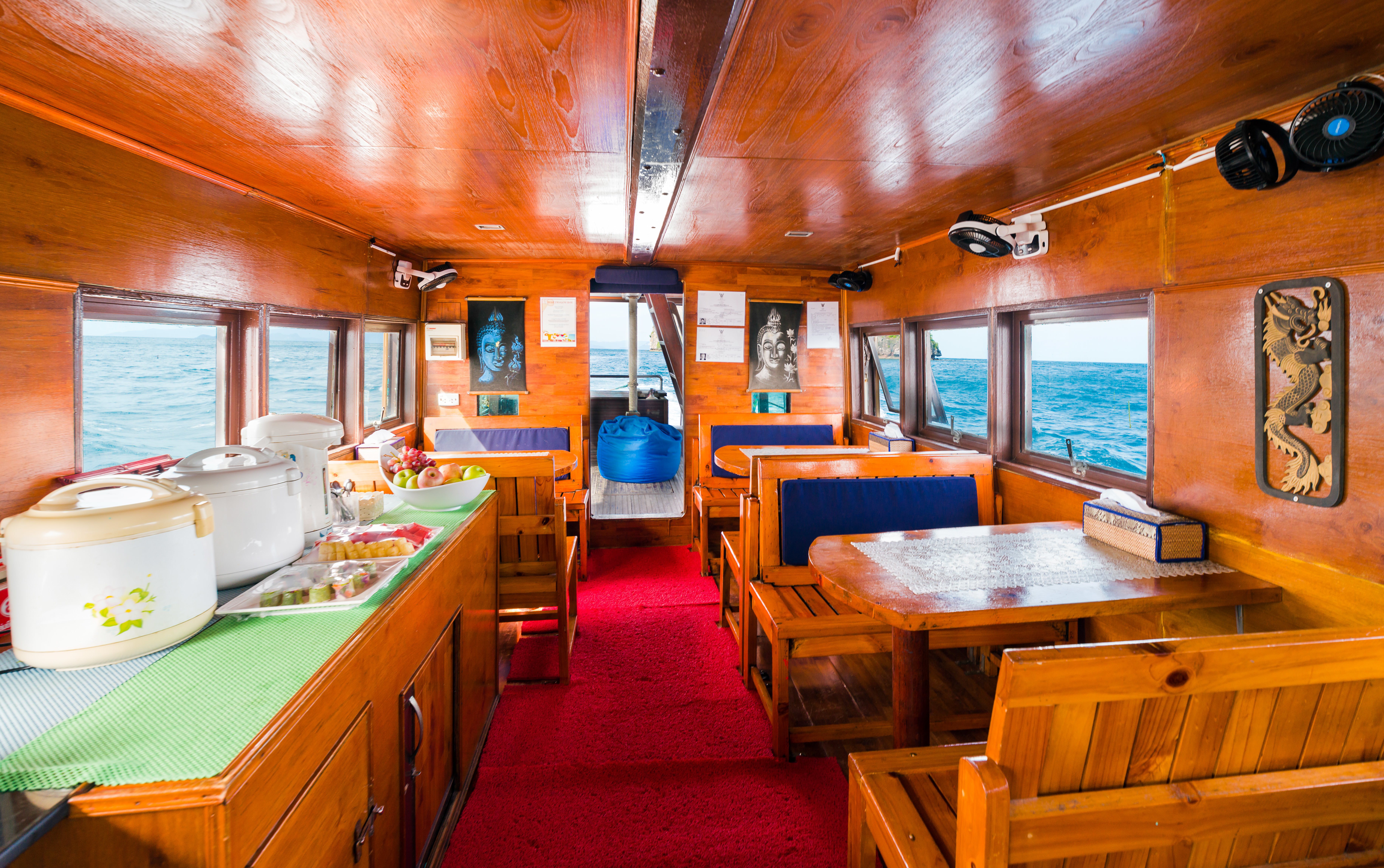 Ang Thong Marine Park Semi-Private Yacht Cruise from Koh Samui
