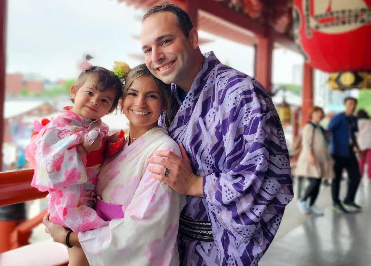 Guided Tour of Walking and Photography in Asakusa in kimono