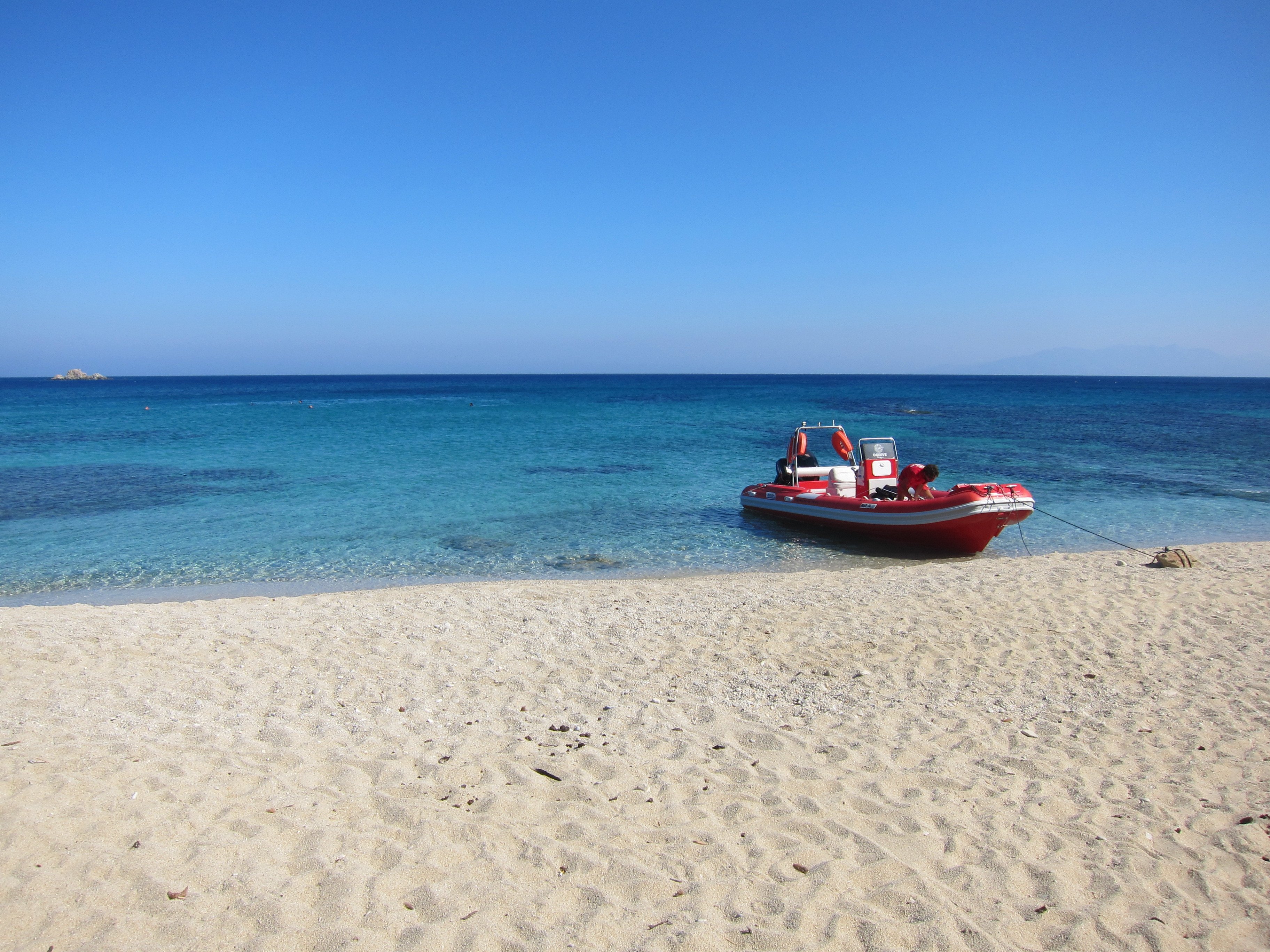 Mykonos Private Powerboat & Snorkeling Sea Safari