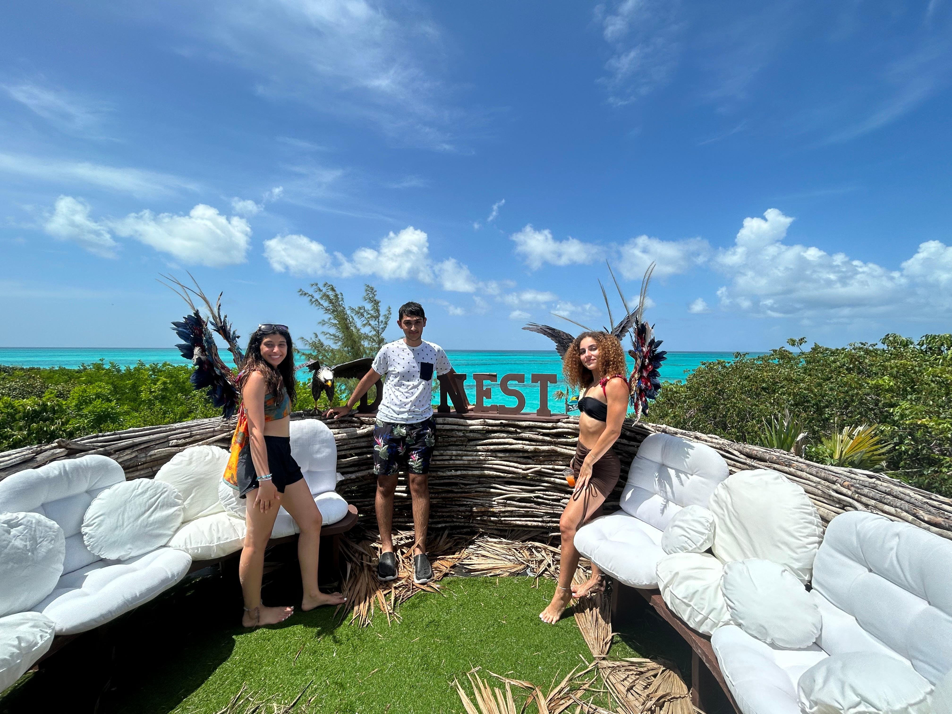 Nassau Powerboat Adventure: Snorkeling, Turtles & Private Beach Club