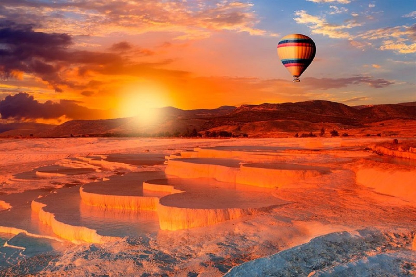 Pamukkale Hot Air Balloon Sunrise Experience