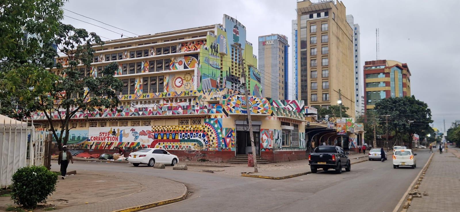 Nairobi Hidden Gems: Walking Tour of History & Local Markets