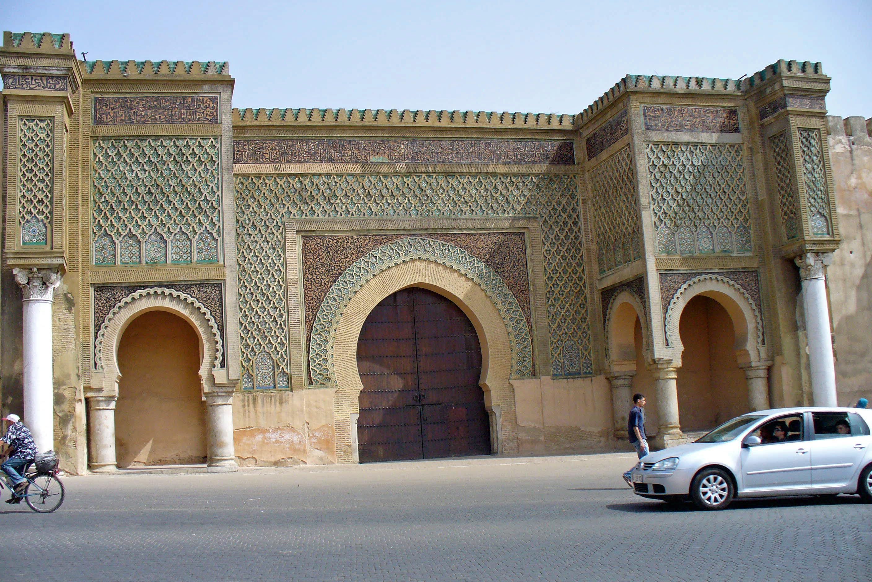 Fes Imperial Cities & Roman Ruins Day Trip