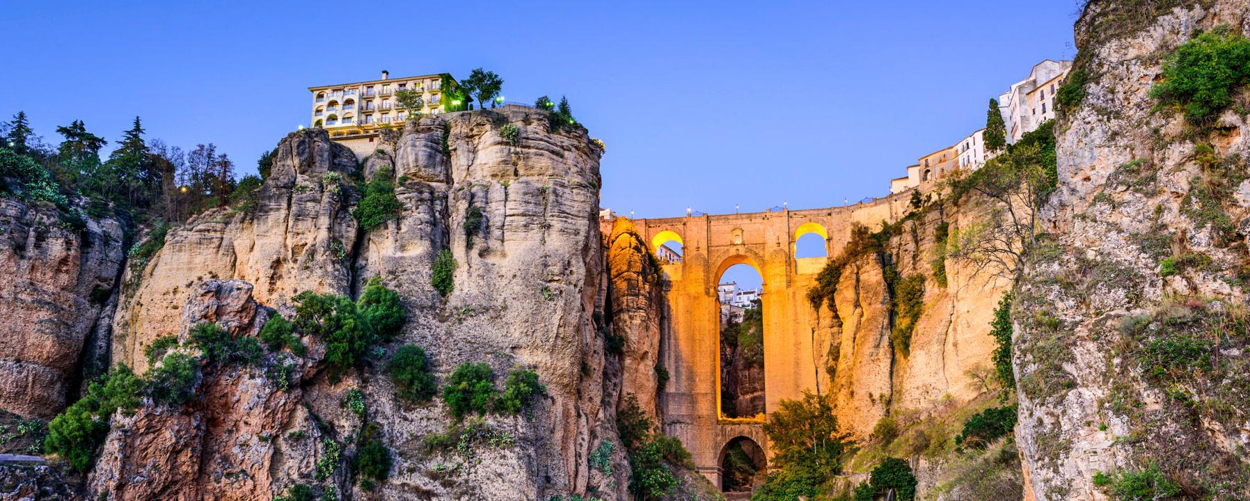 Pueblos Blancos & Ronda: Private Full-Day Tour from Seville