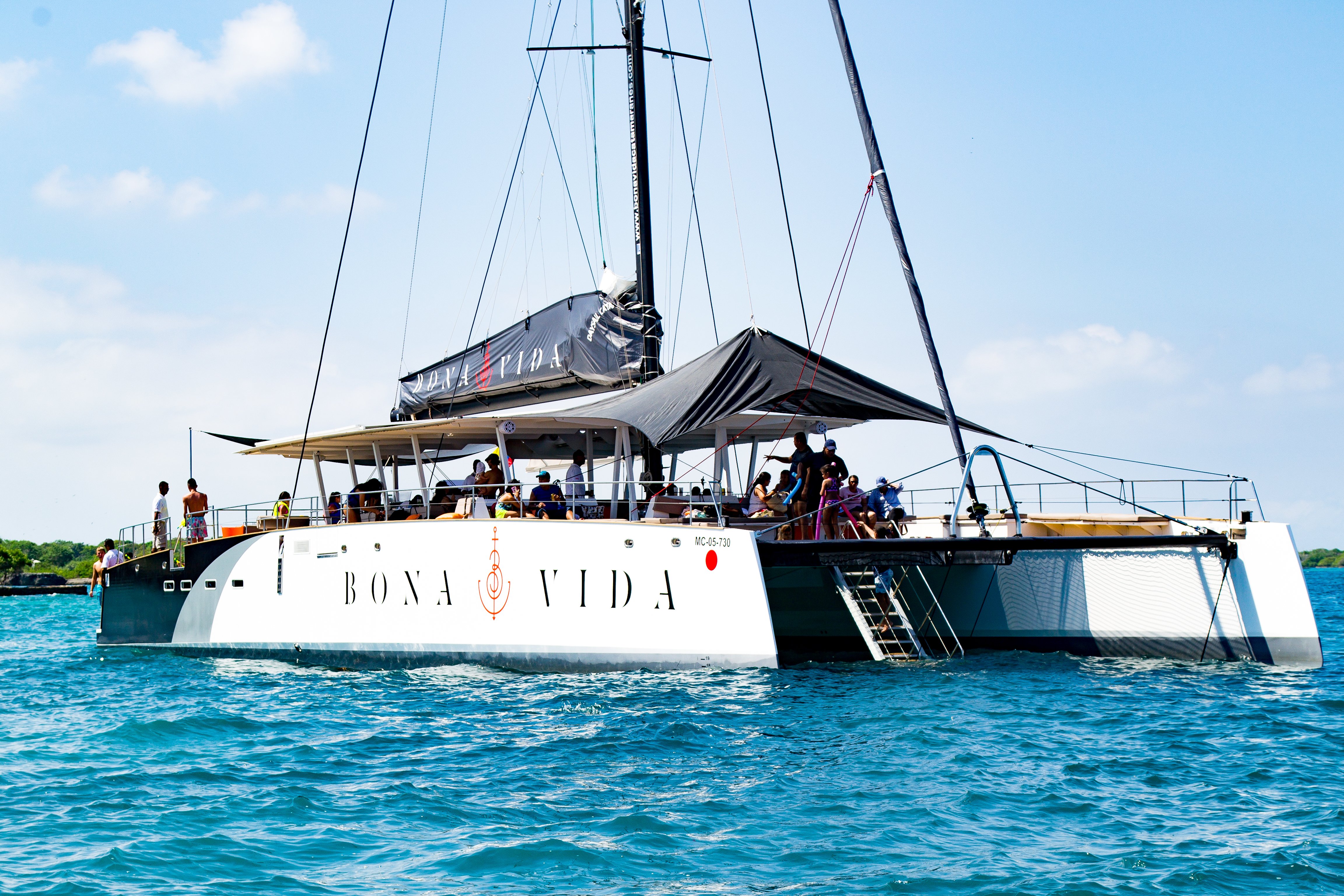 Rosario Islands Catamaran Cruise with Snorkeling & Lunch