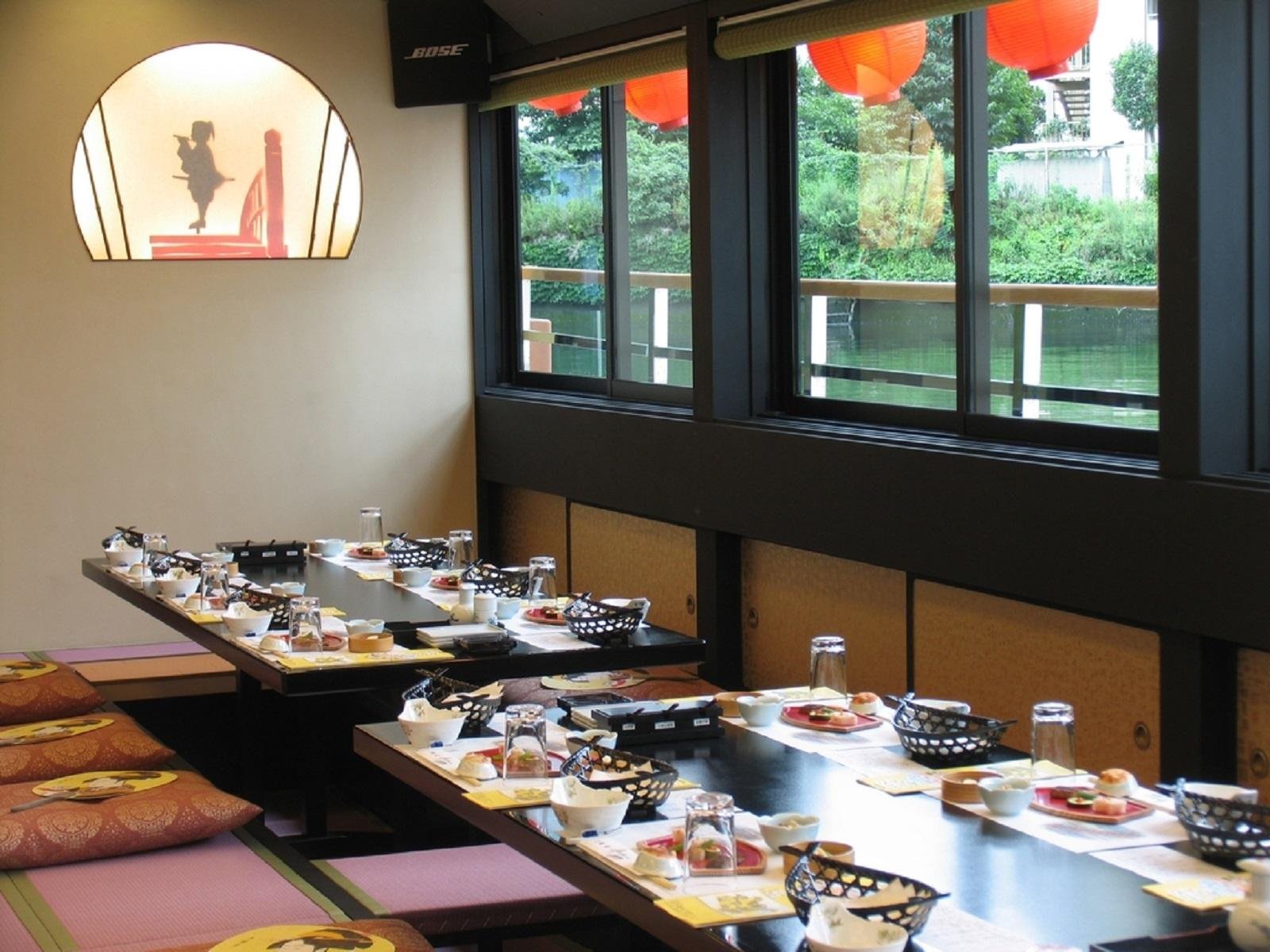 Tokyo Bay: Traditional Japanese Yakatabune Dinner Cruise