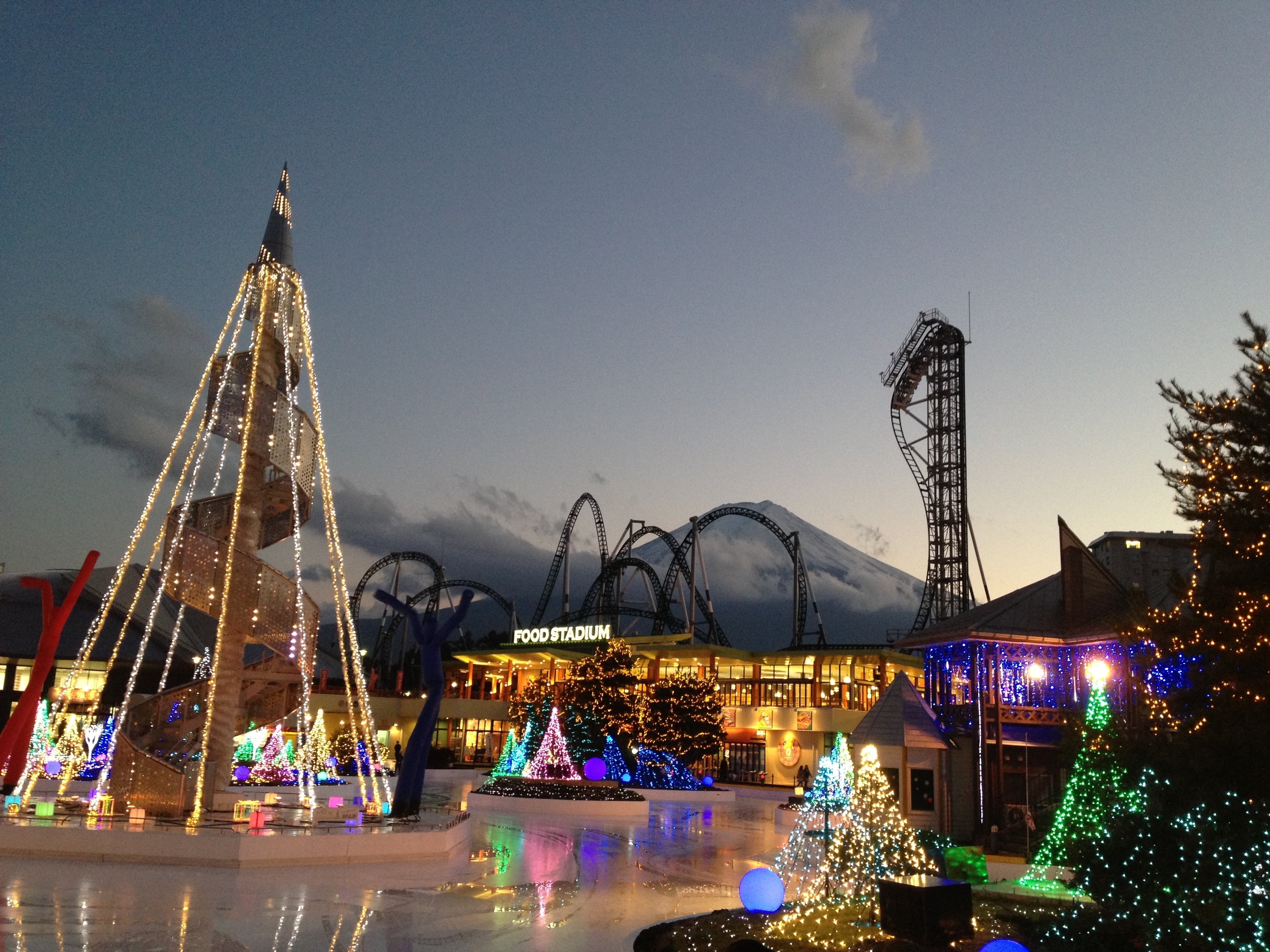 Fuji-Q Highland Full-Day Unlimited Ride Pass (Foreign Visitors Only)