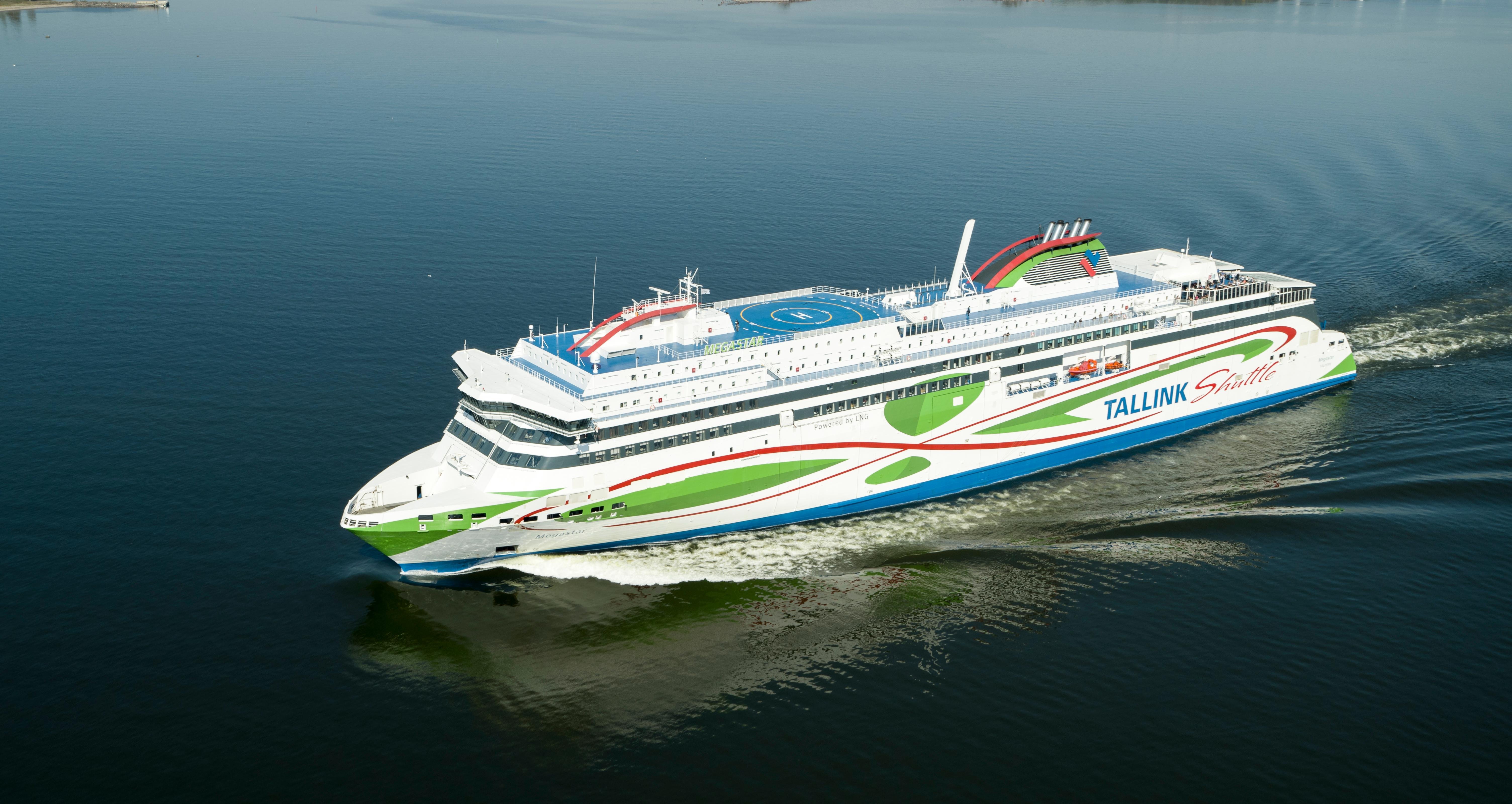 Tallinn to Helsinki Round-Trip Ferry Day Trip