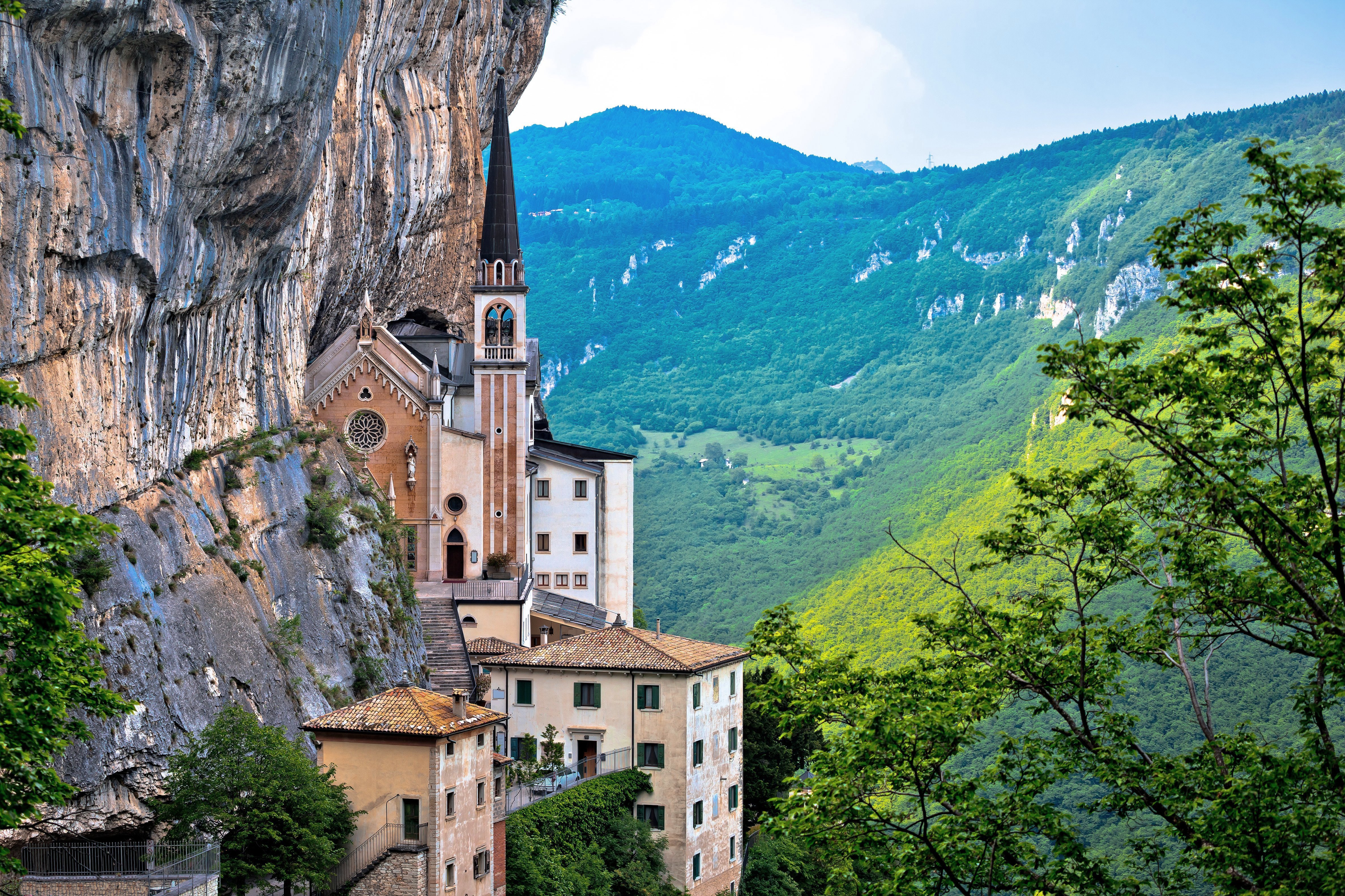 Madonna della Corona Sanctuary & Sirmione Day Tour from Verona