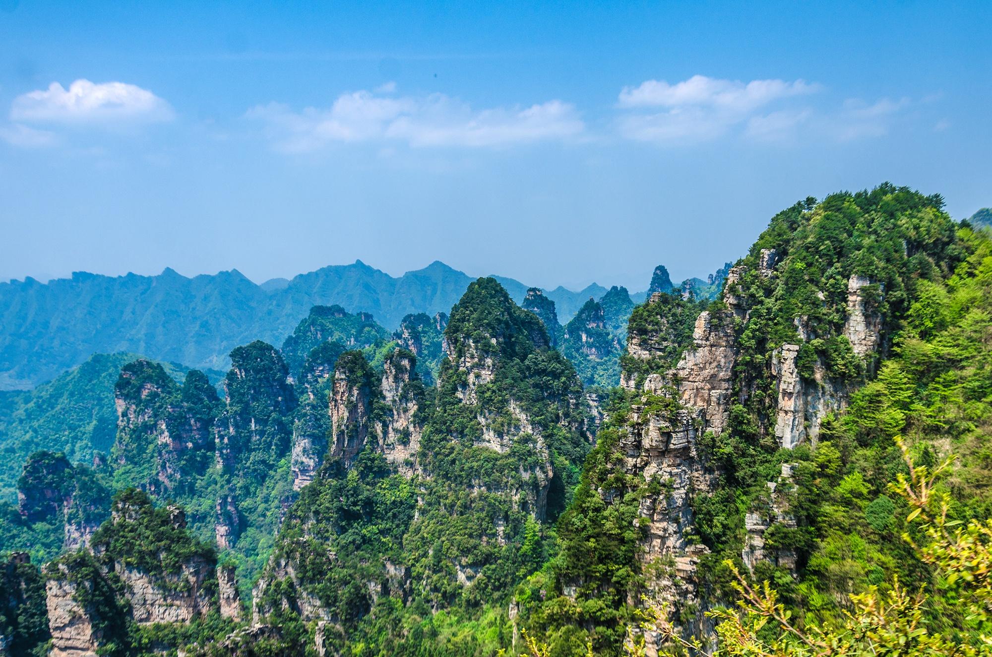Zhangjiajie: Baofeng Lake Cruise, Forest Park & Valley Train Experience