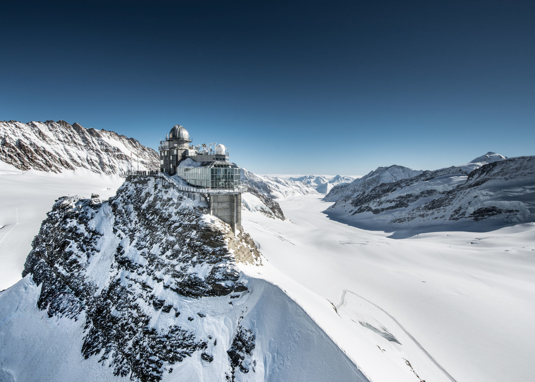 From Geneva: Jungfrau and Interlaken Small Group Tour