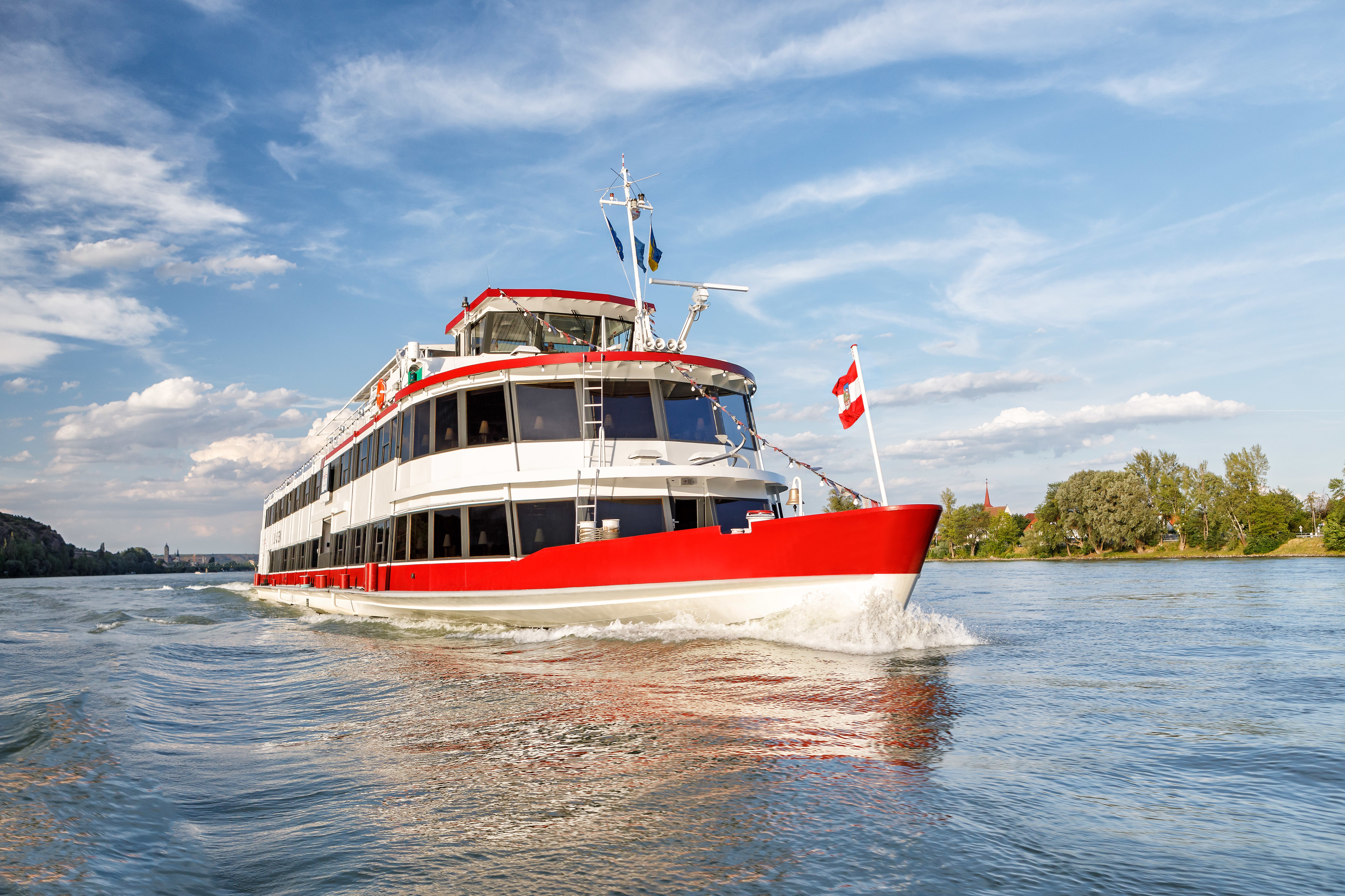 Wachau Valley Danube River Cruise from Krems