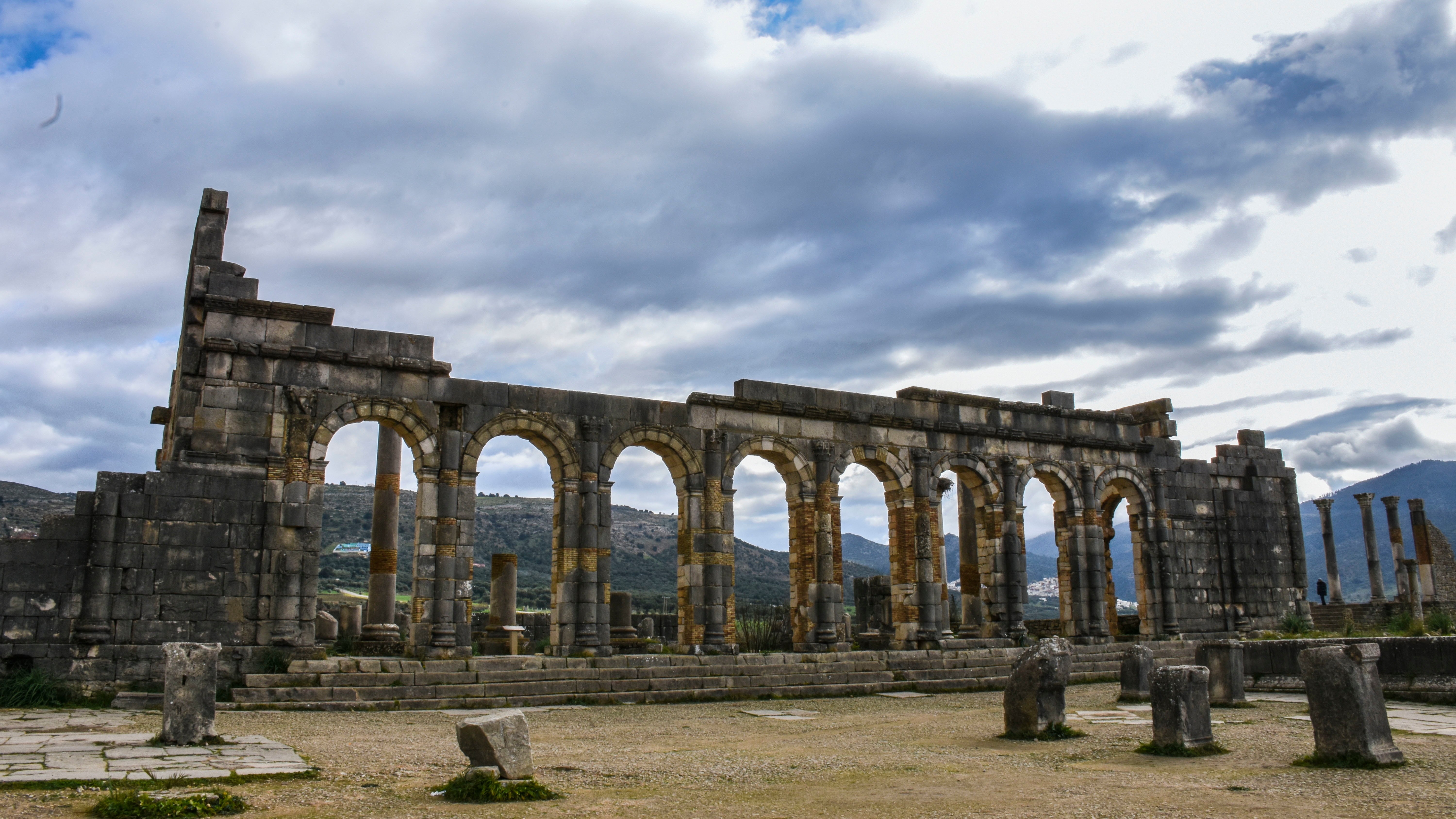 Fes Imperial Cities & Roman Ruins Day Trip