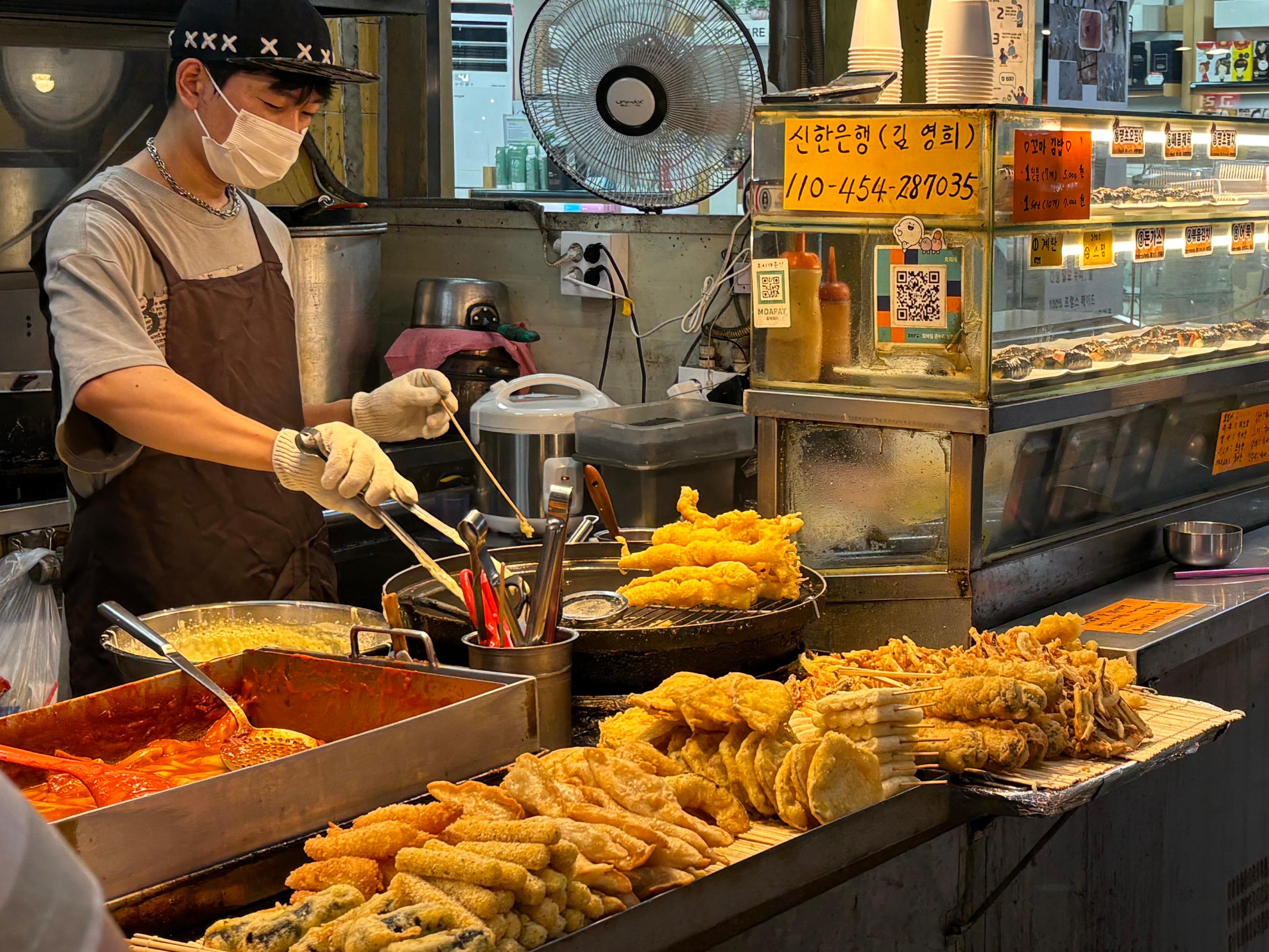 Mangwon Market Street Food Tour