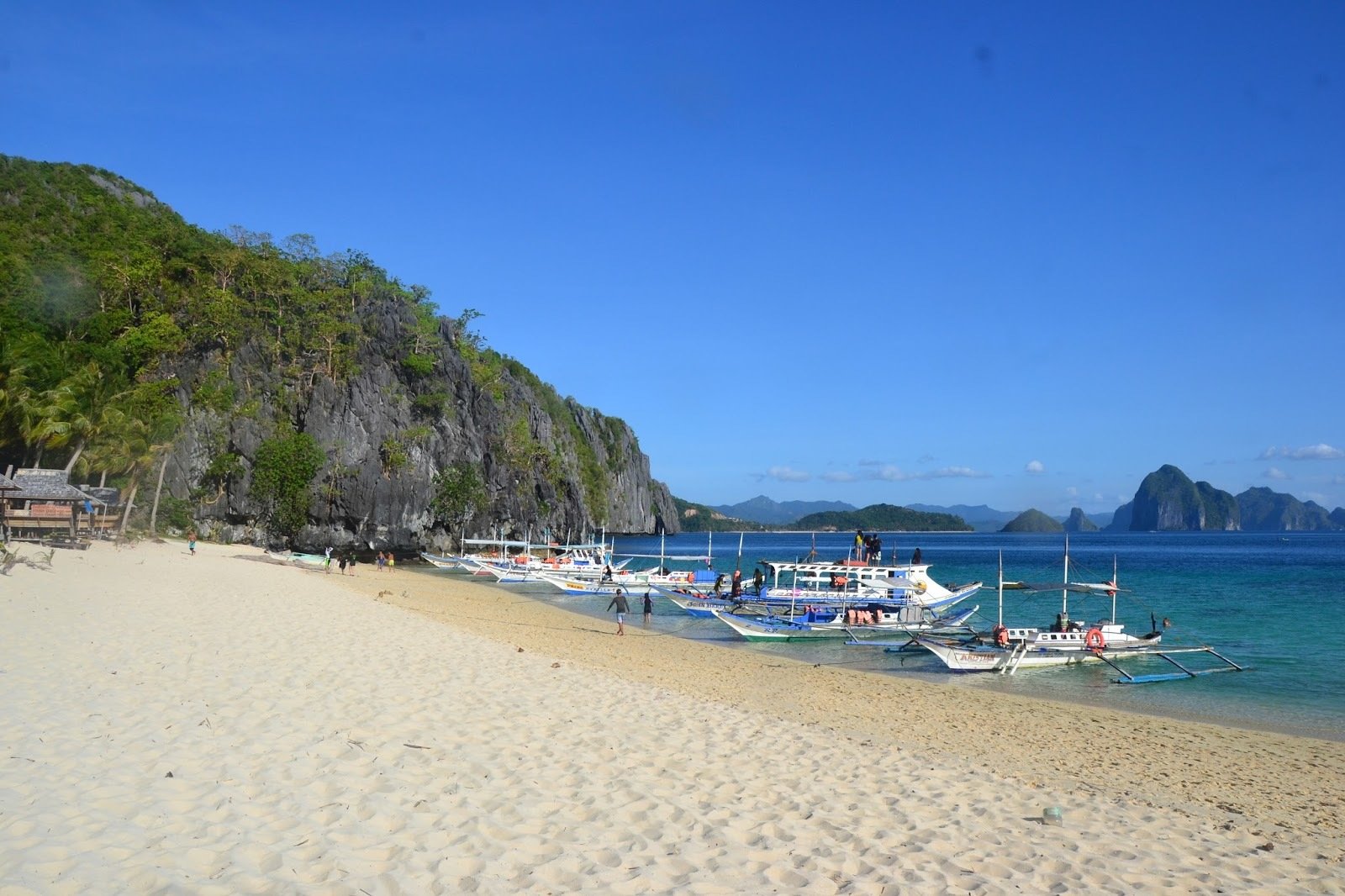 El Nido Island Hopping: Lagoons, Beaches & Bacuit Bay Cruise