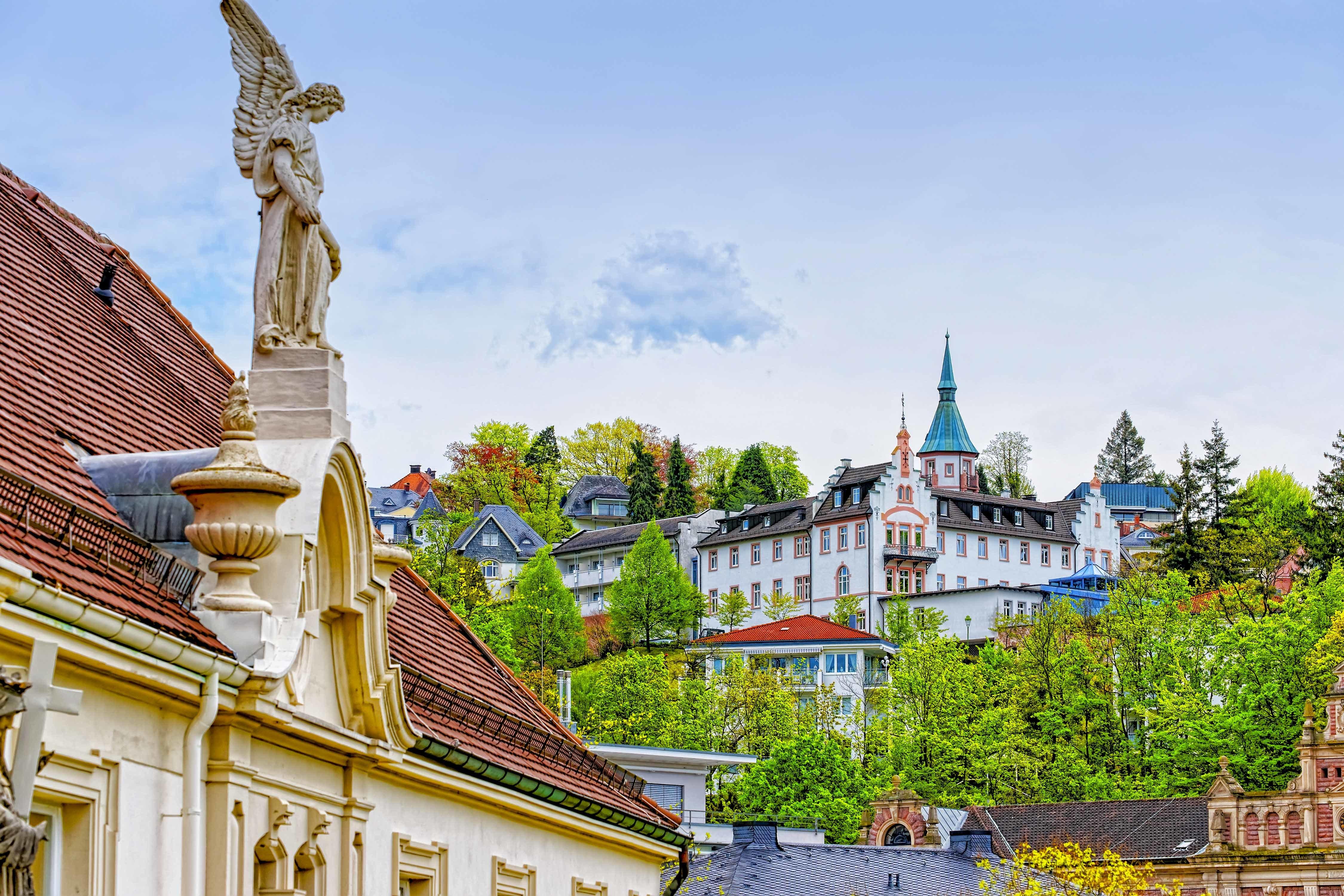Heidelberg Castle & Baden-Baden Day Trip from Frankfurt
