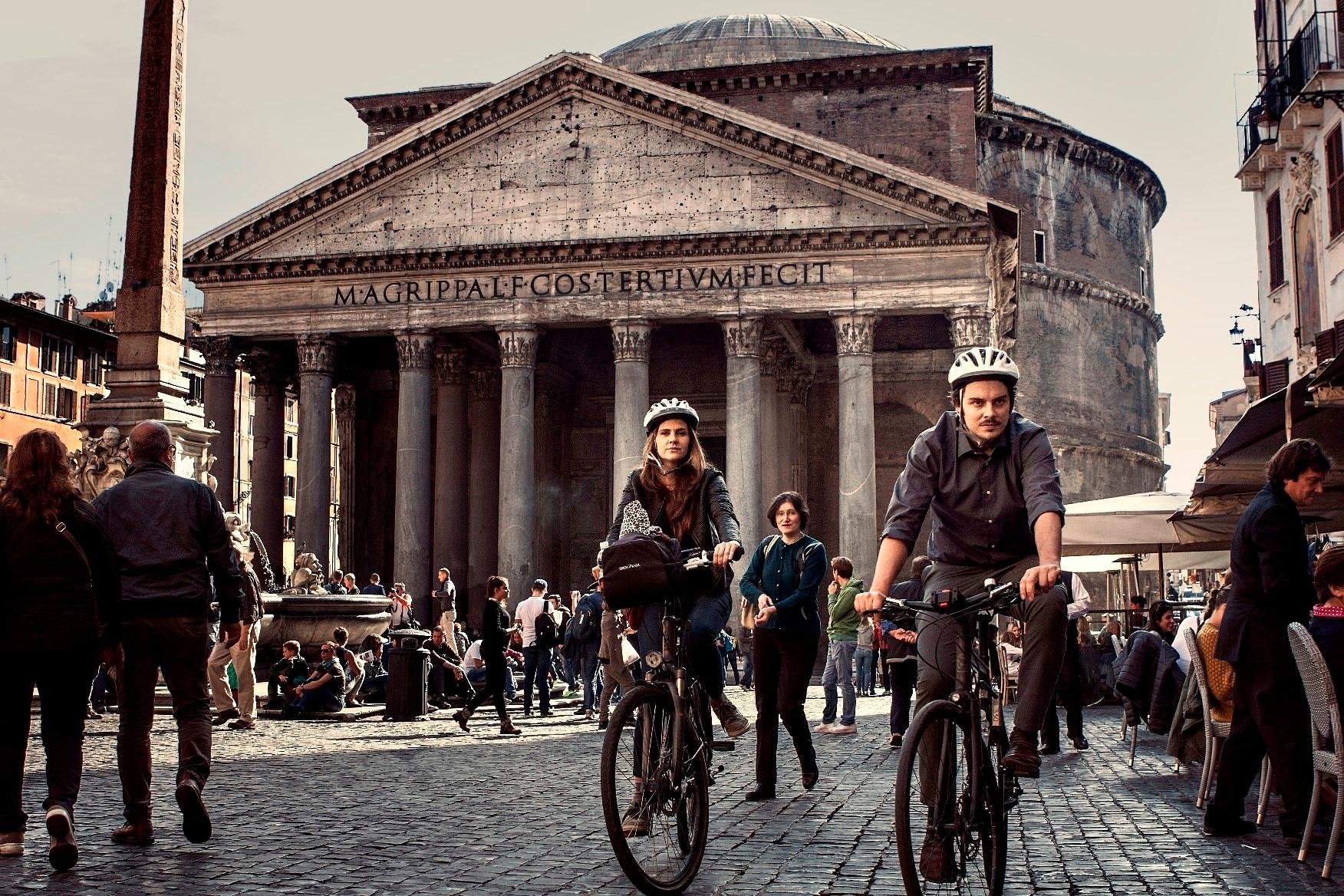 Rome e-bike tour city highlights cycling Tiber — image 3