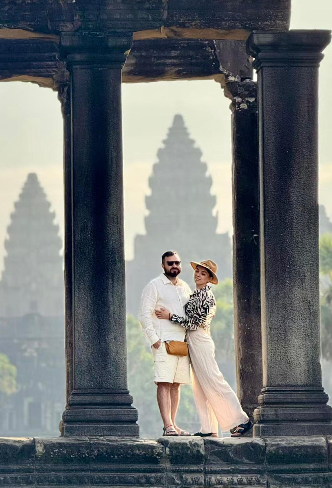Siem Reap: Private Angkor Wat Tour with Professional Photoshoot