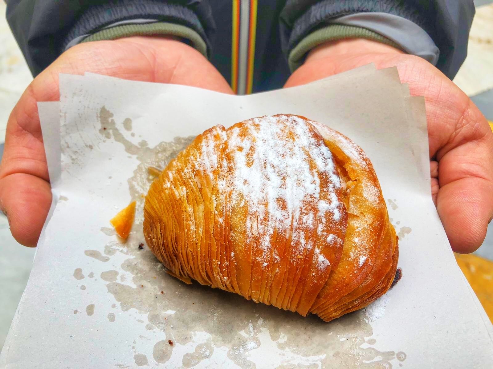 Naples by Night: Food and Wine Walking Tour with Local Guide