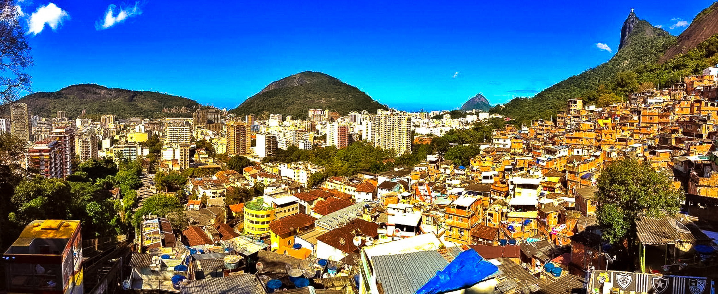 Rio de Janeiro: Santa Marta Favela Guided Walking Tour