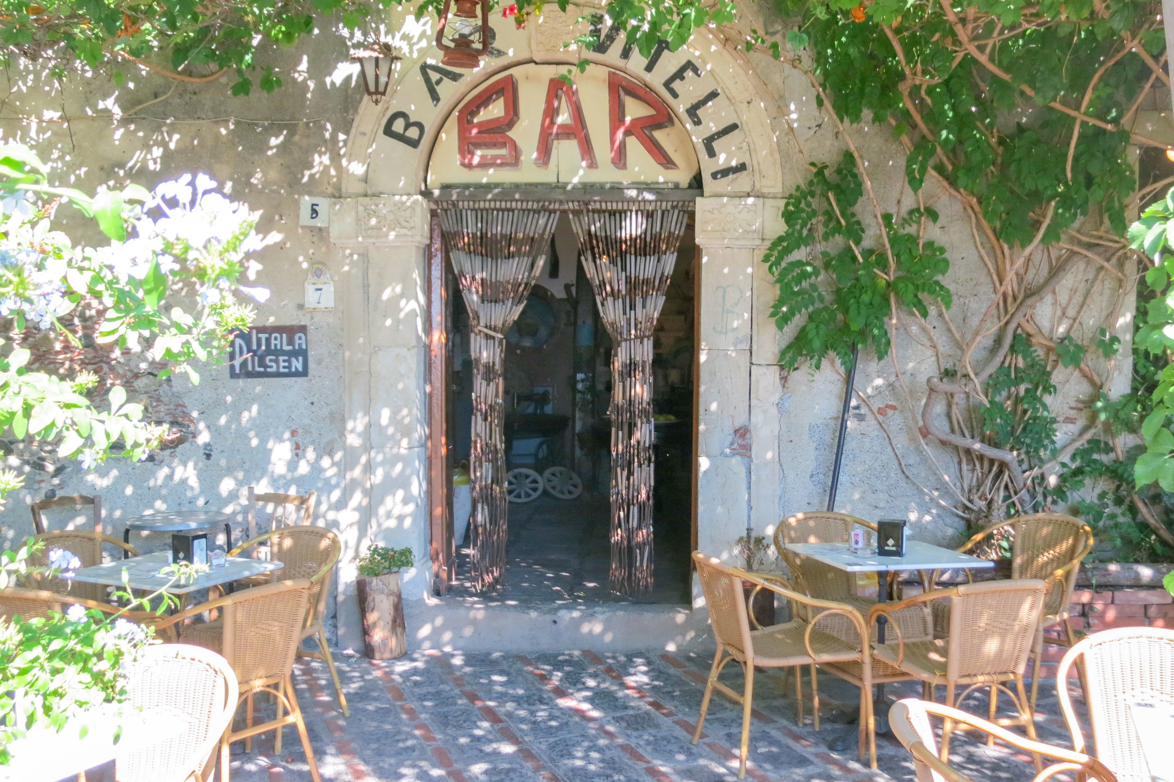 Private Godfather Filming Locations Tour with Sicilian Lunch