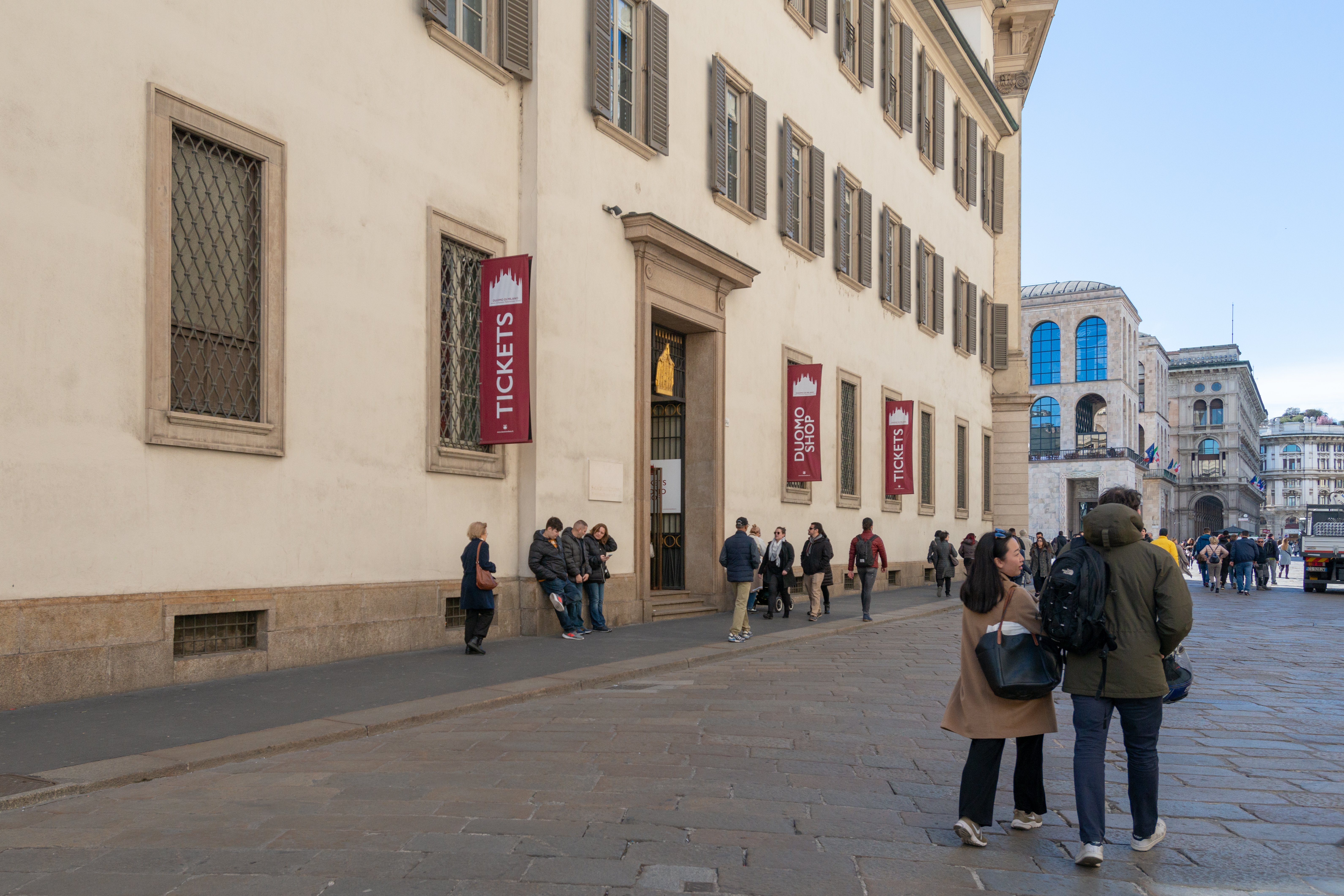 Milan Duomo Fast-Track Guided Tour with Terraces & Archaeological Area