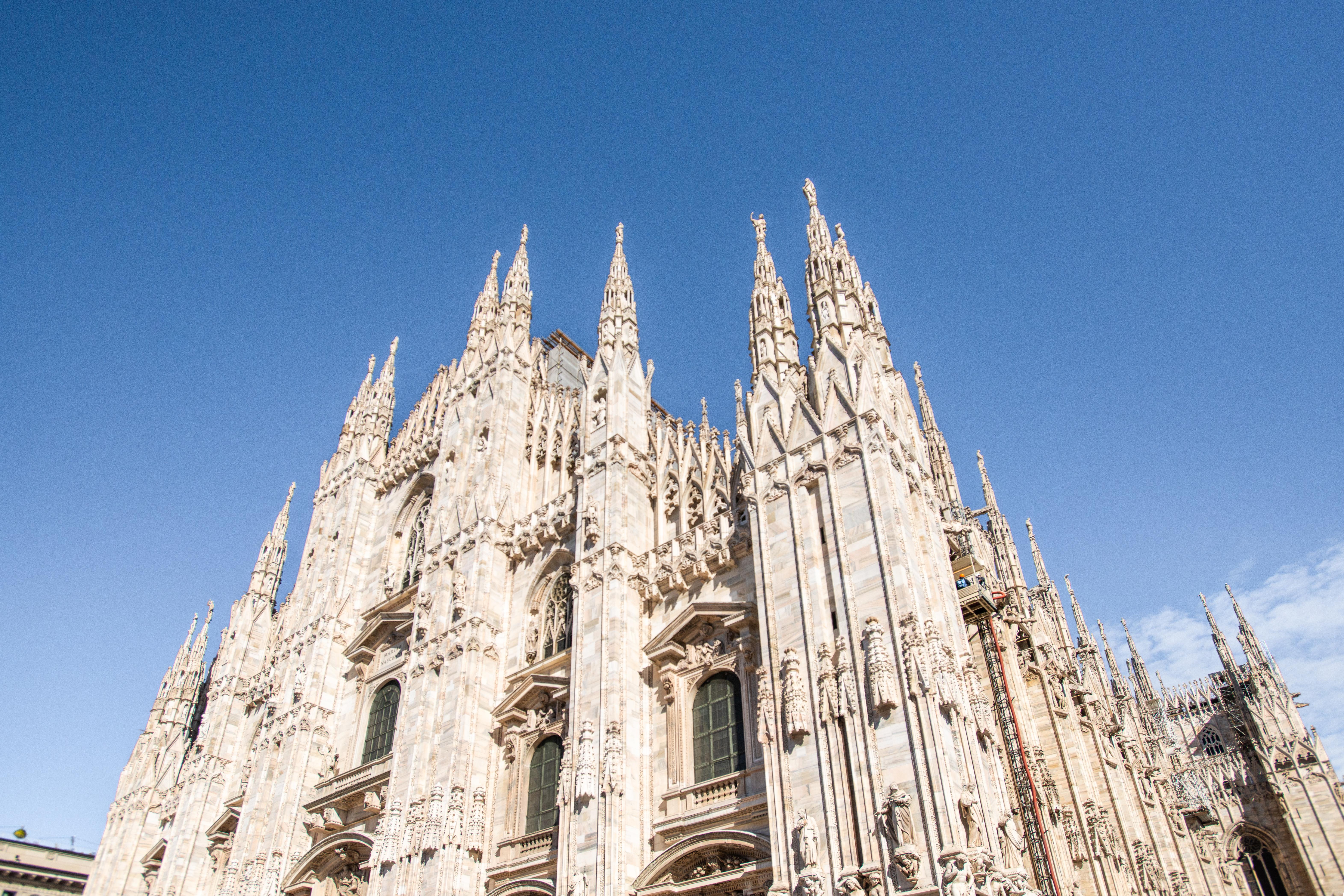 Milan: Duomo Cathedral and Rooftop Fast-Track Tour