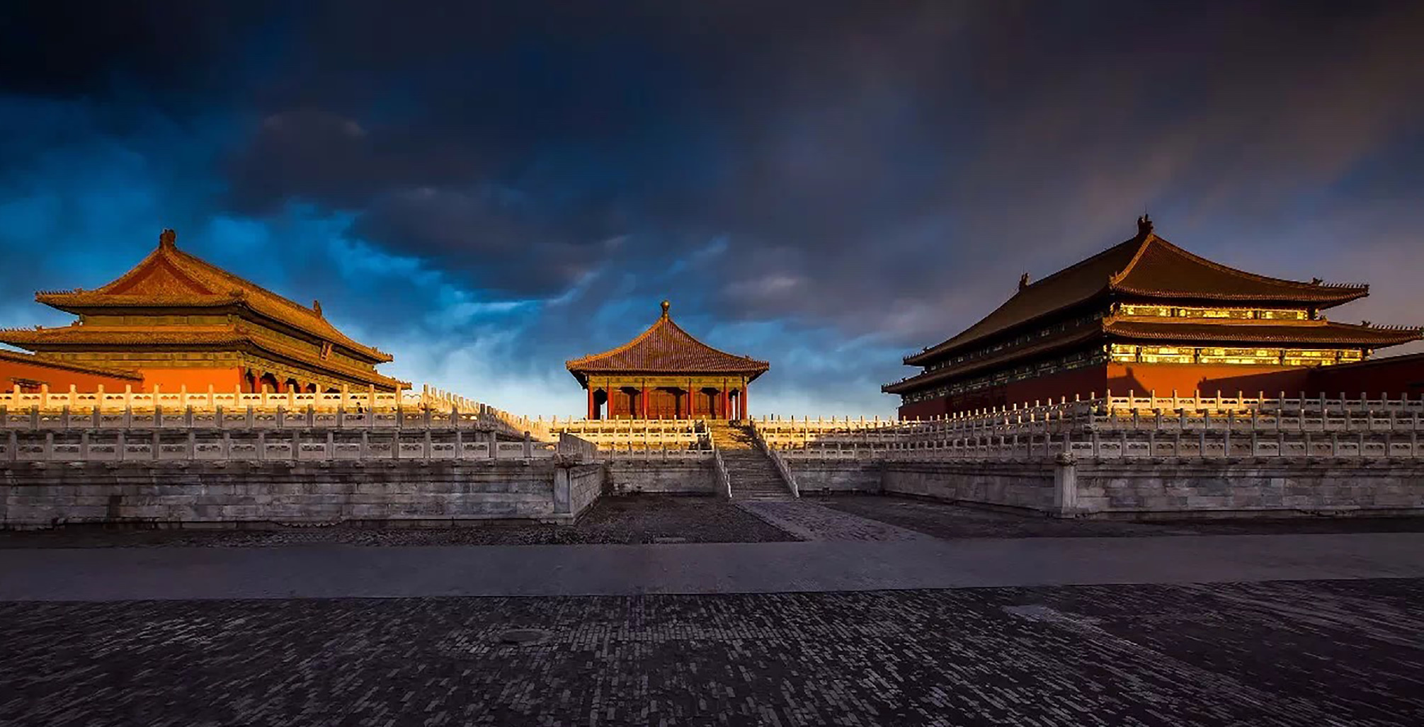 Beijing Forbidden City & Tiananmen Square Guided Tour with Entry Tickets