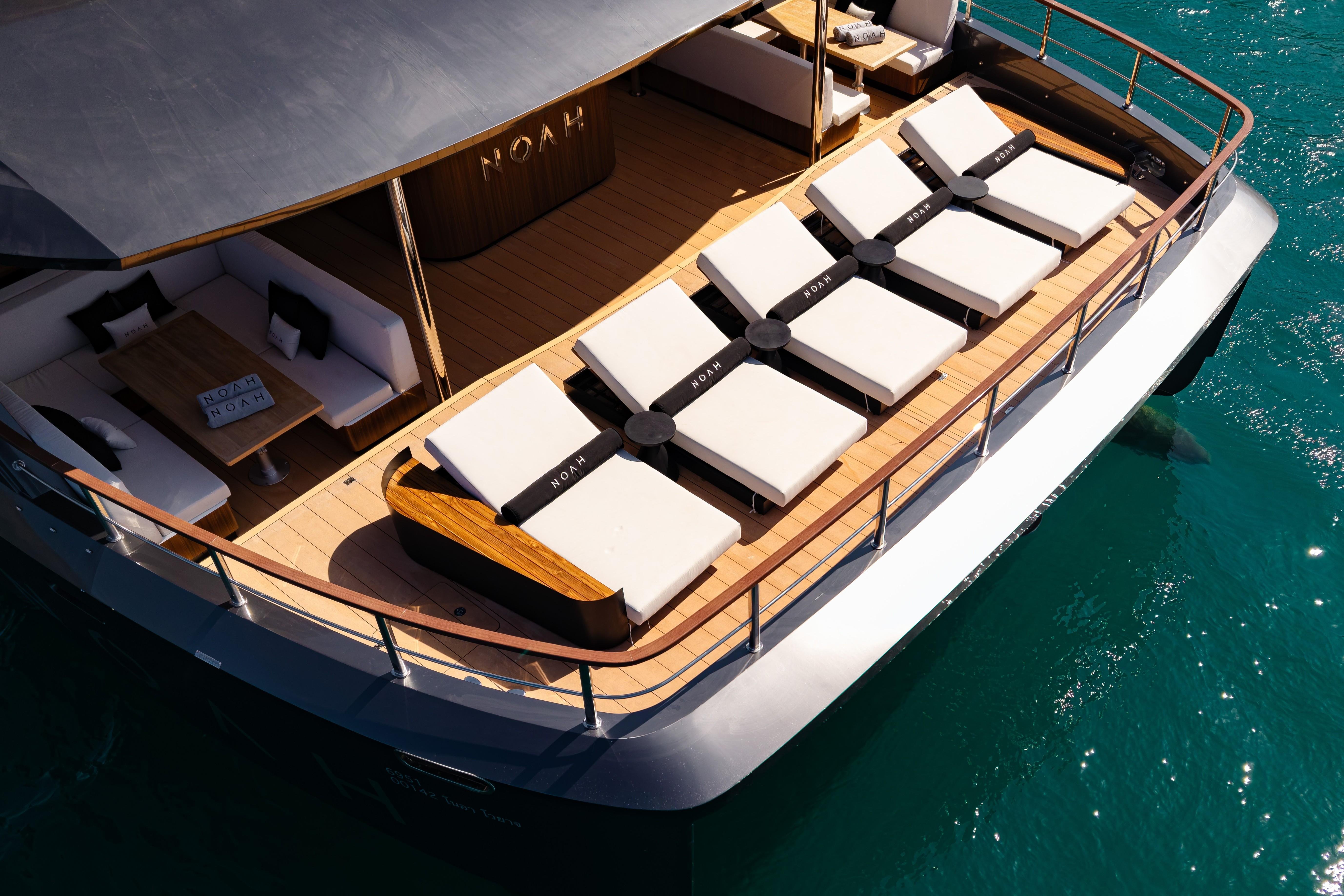 Phuket to Phi Phi & Maiton Island: Luxury Catamaran Day Cruise