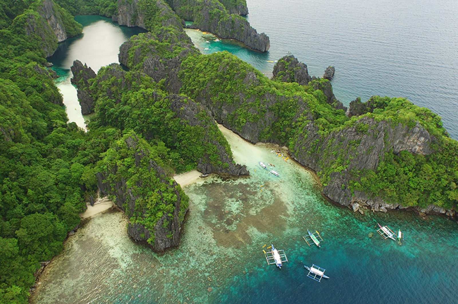 El Nido Island Hopping Tour B: Caves, Reefs & Snake Island