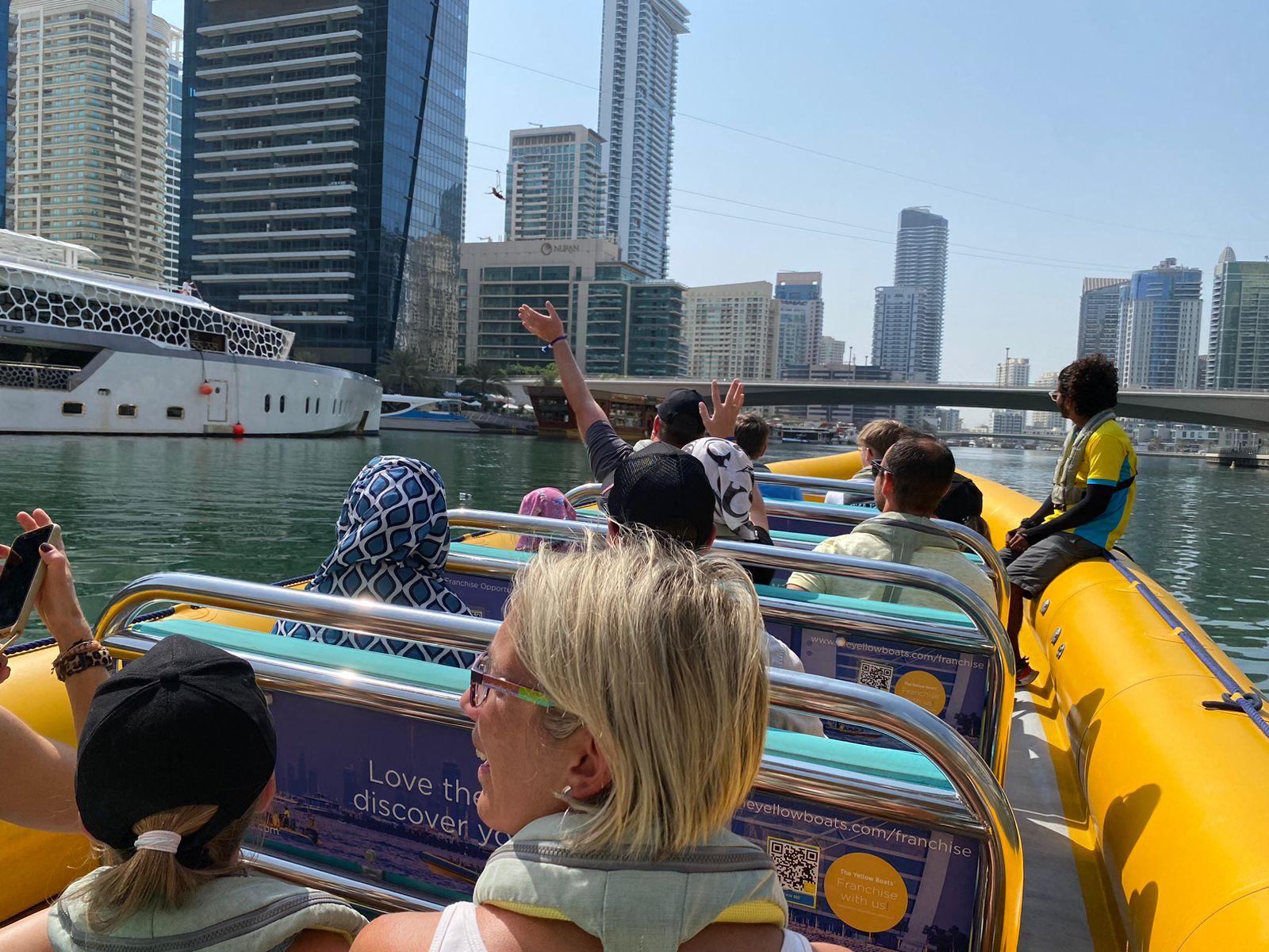 Dubai Marina Speedboat Sightseeing Tour