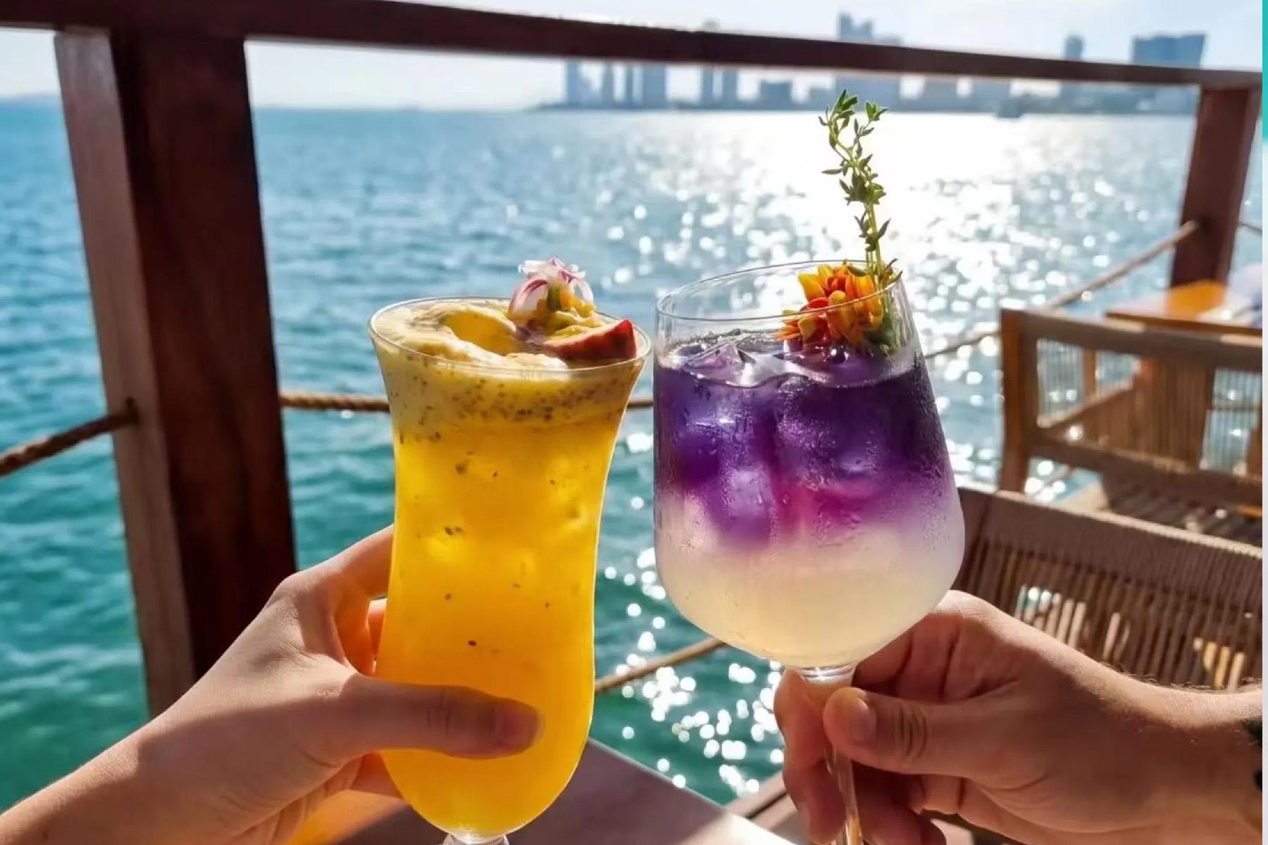 Sina Beach Floating Club: Pattaya Day Pass