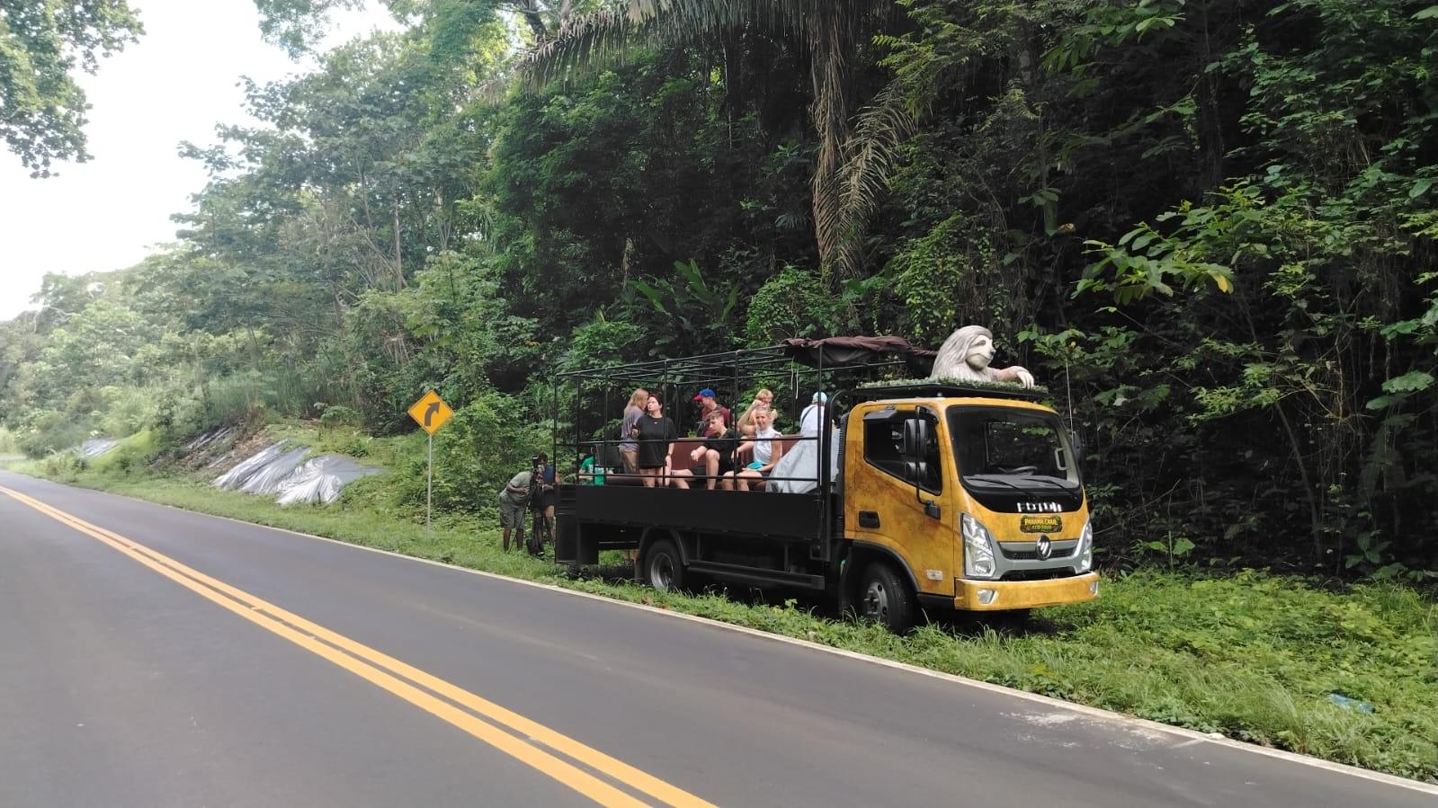 Panama Canal wildlife tour in Soberania National Park and on Gatun Lake — image 11
