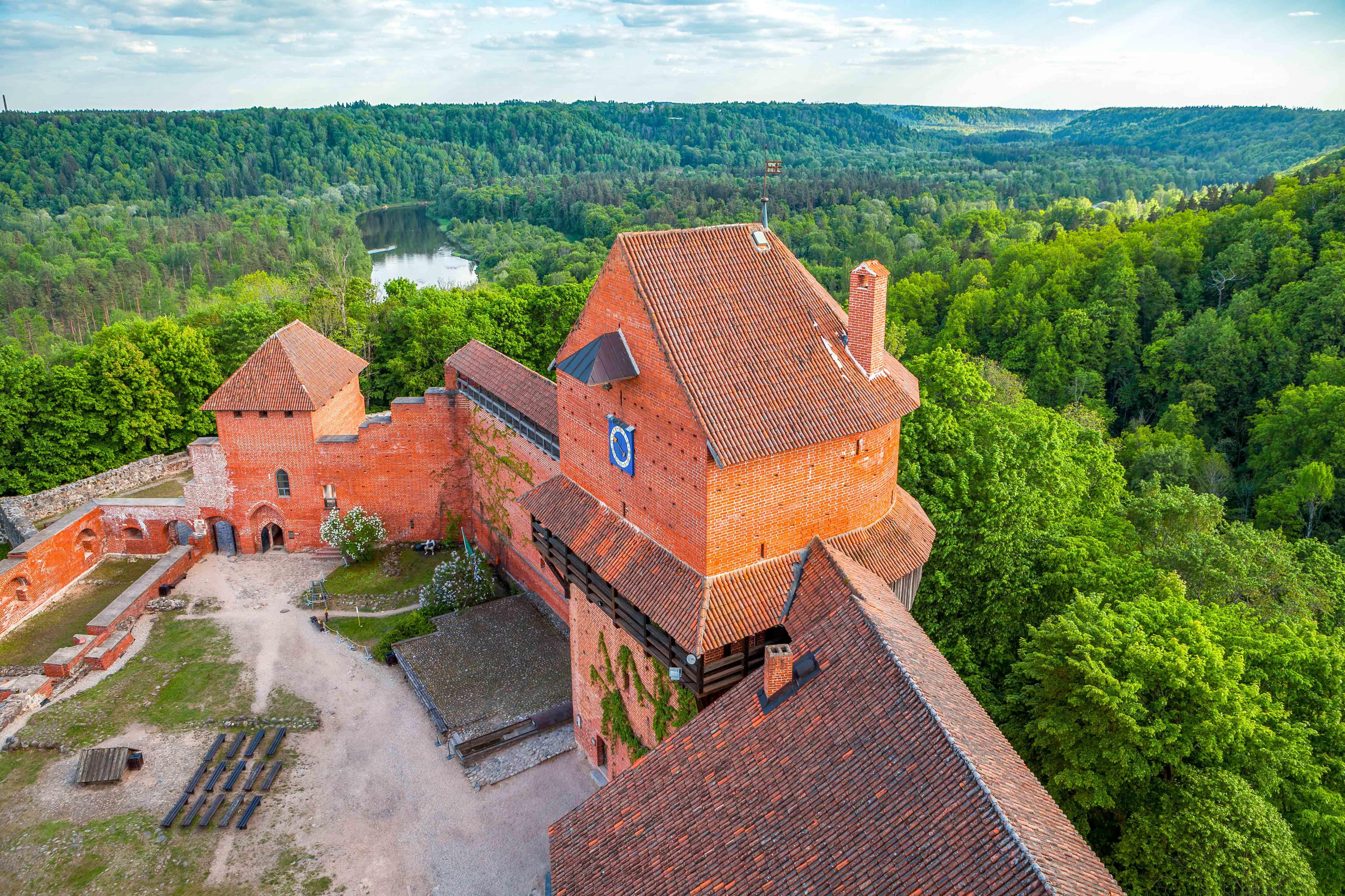 Northern Latvia Day Trip: Medieval Castles & Gauja Valley