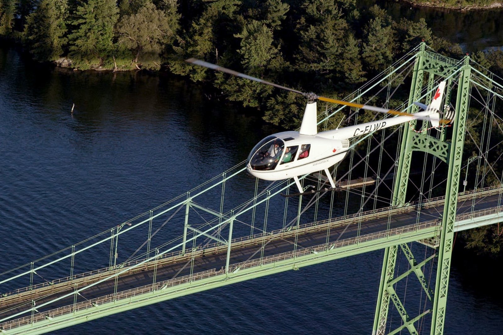 1000 Islands helicopter tour — aerial view of the St. Lawrence River — image 10