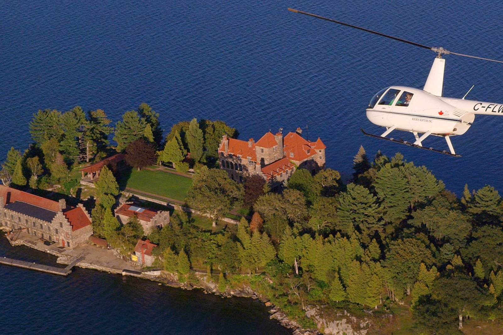 1000 Islands helicopter tour — aerial view of the St. Lawrence River — image 12