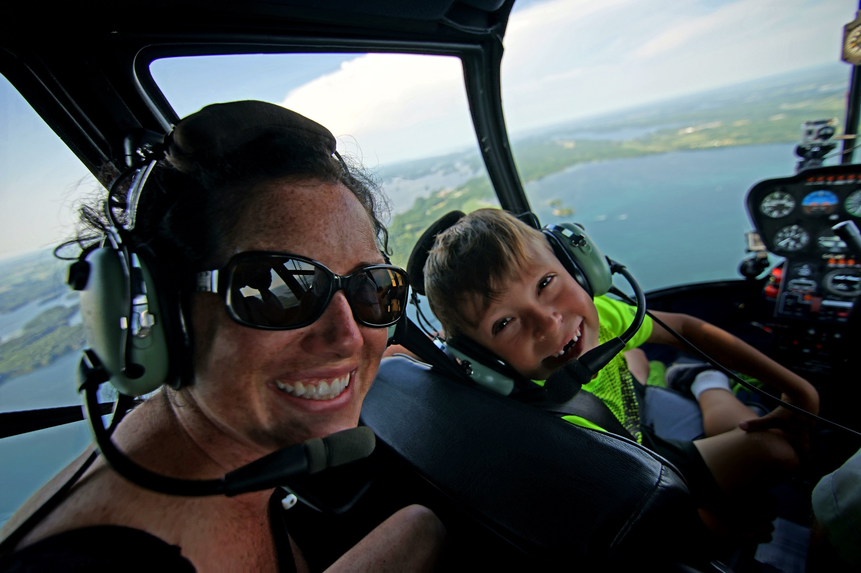 1000 Islands helicopter tour — aerial view of the St. Lawrence River — image 9