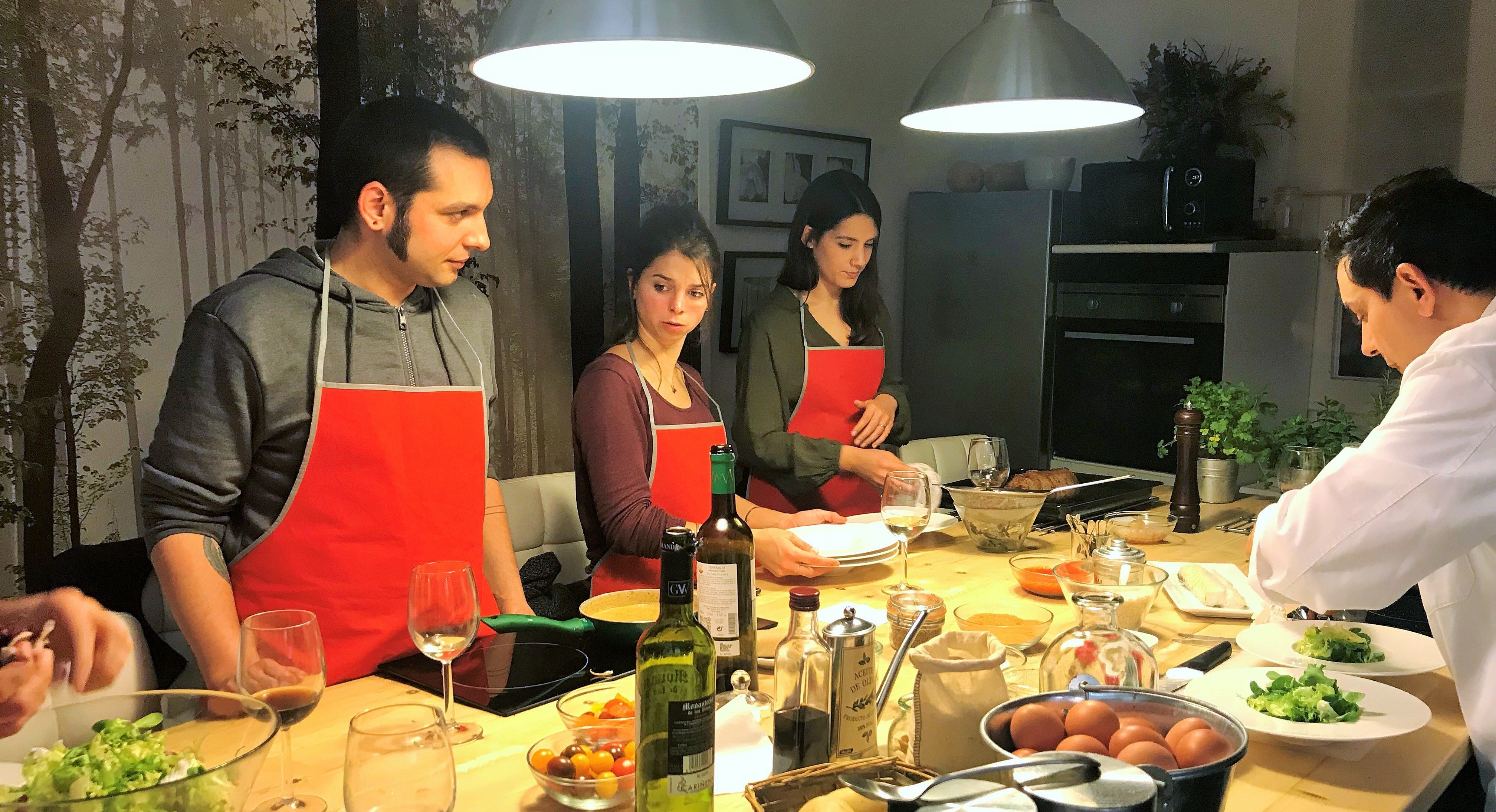 Barcelona Paella & Tapas Cooking Class with Market Tour
