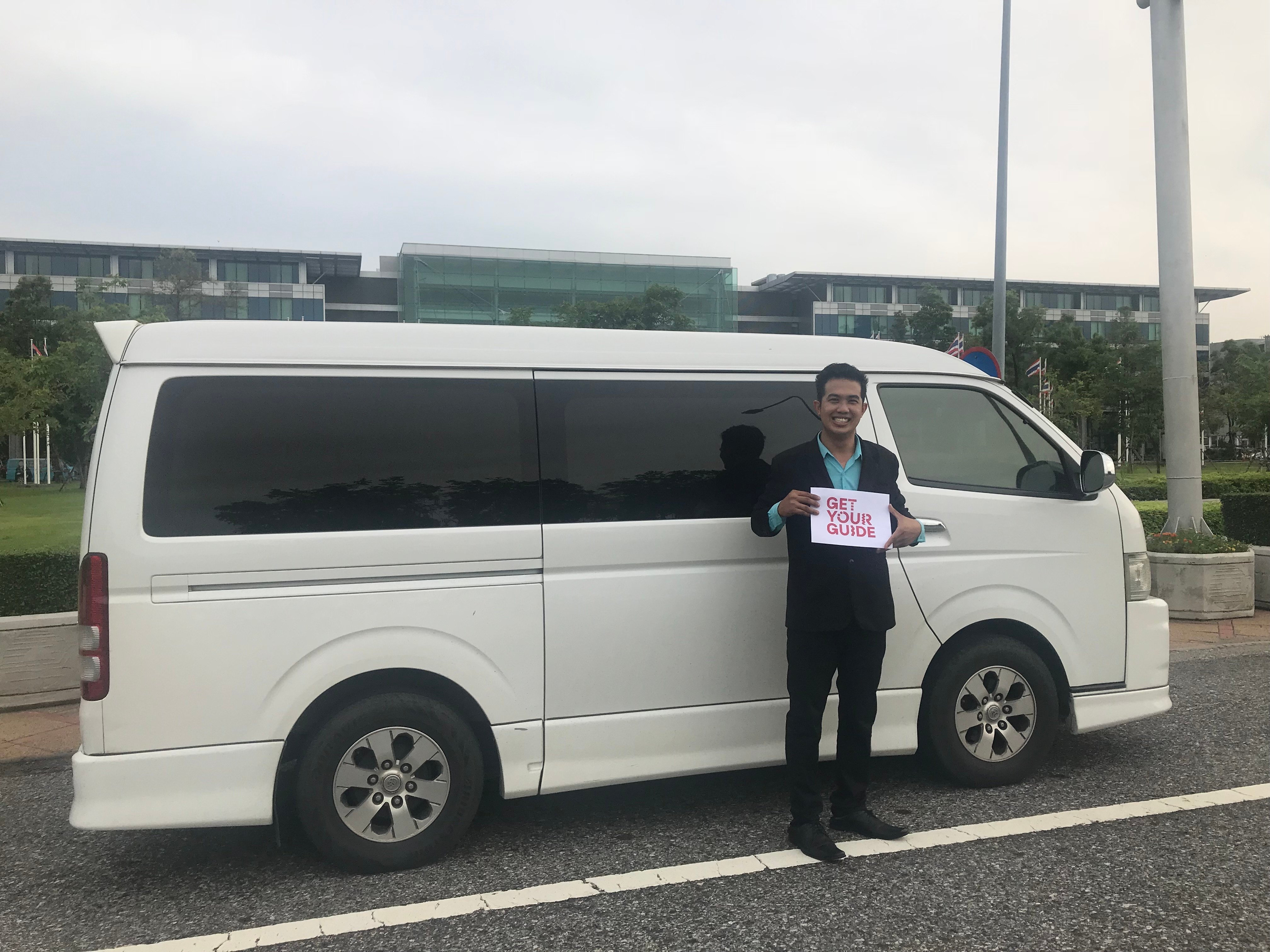 Private Airport Transfer: Bangkok to Pattaya, Hua Hin & Beyond