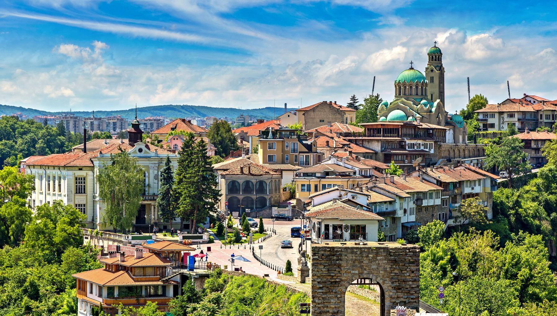 Bulgaria Full-Day Sightseeing Tour from Bucharest