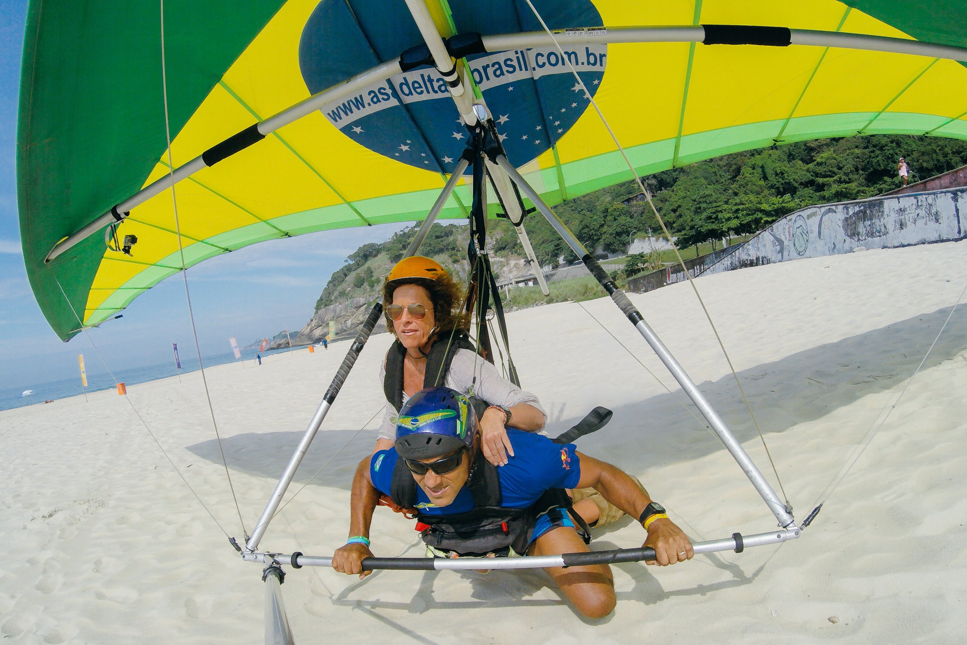 Rio de Janeiro Tandem Hang Gliding Experience