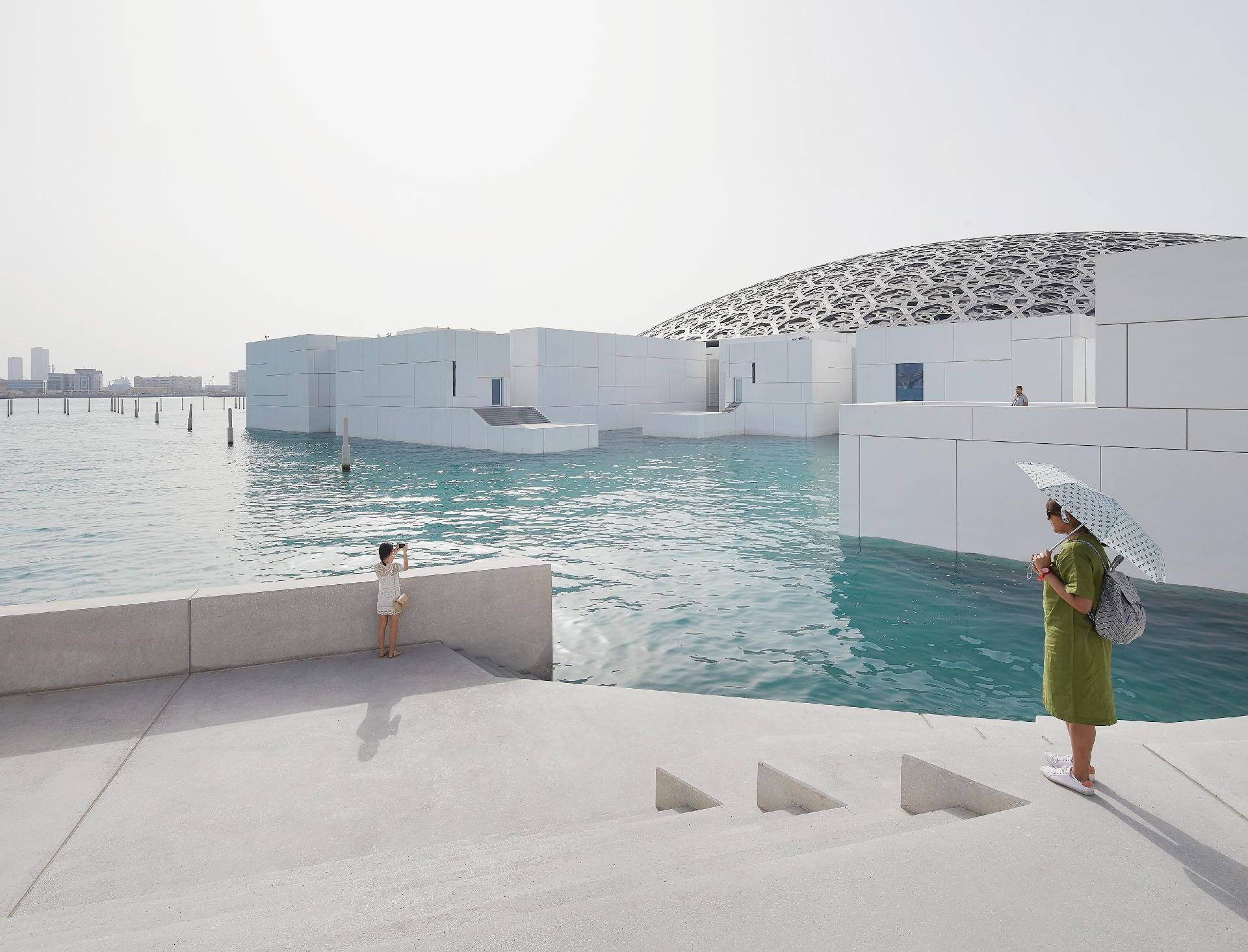 Abu Dhabi Premium Full-Day Tour from Dubai