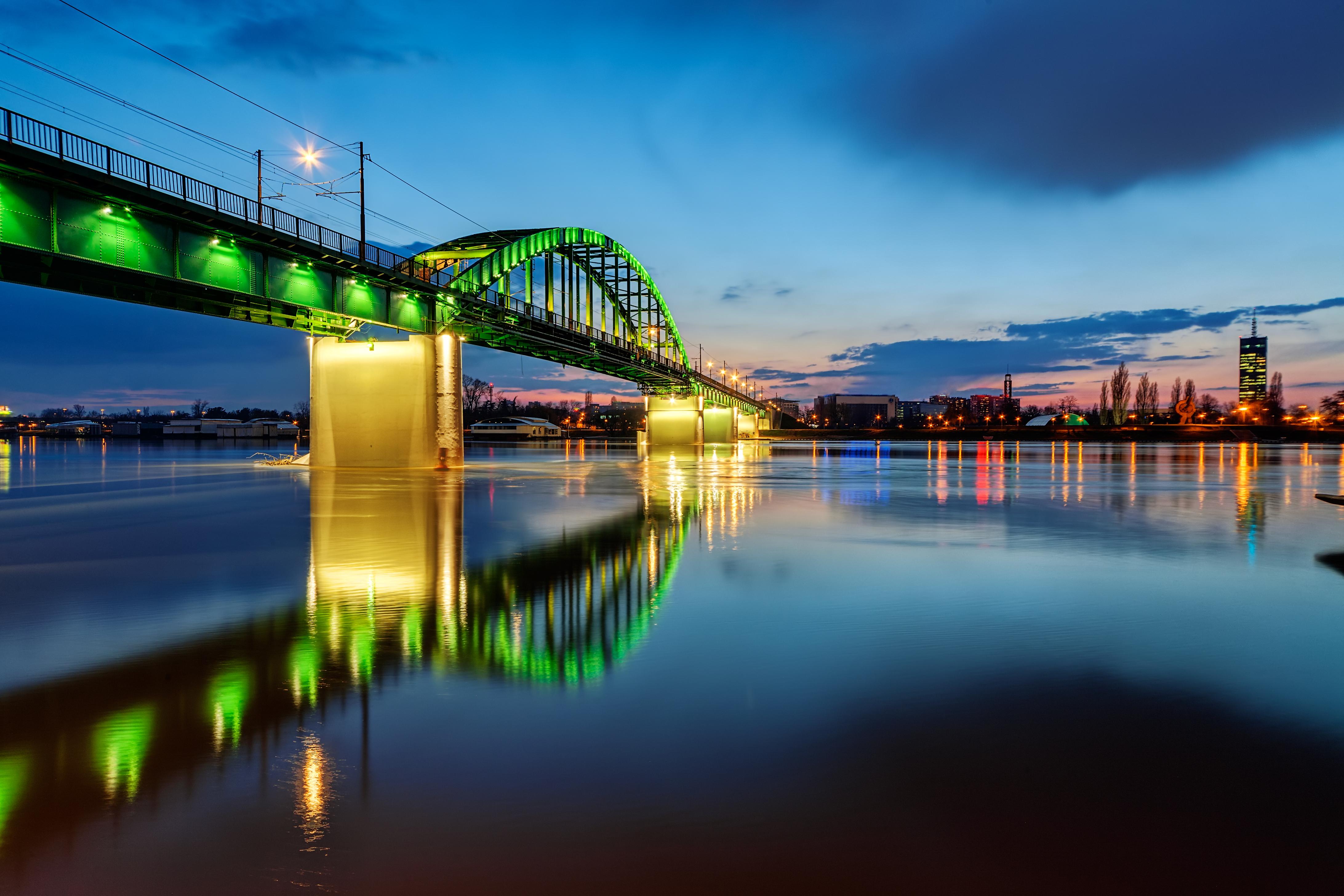 Belgrade Sunset River Cruise with Unlimited Drinks